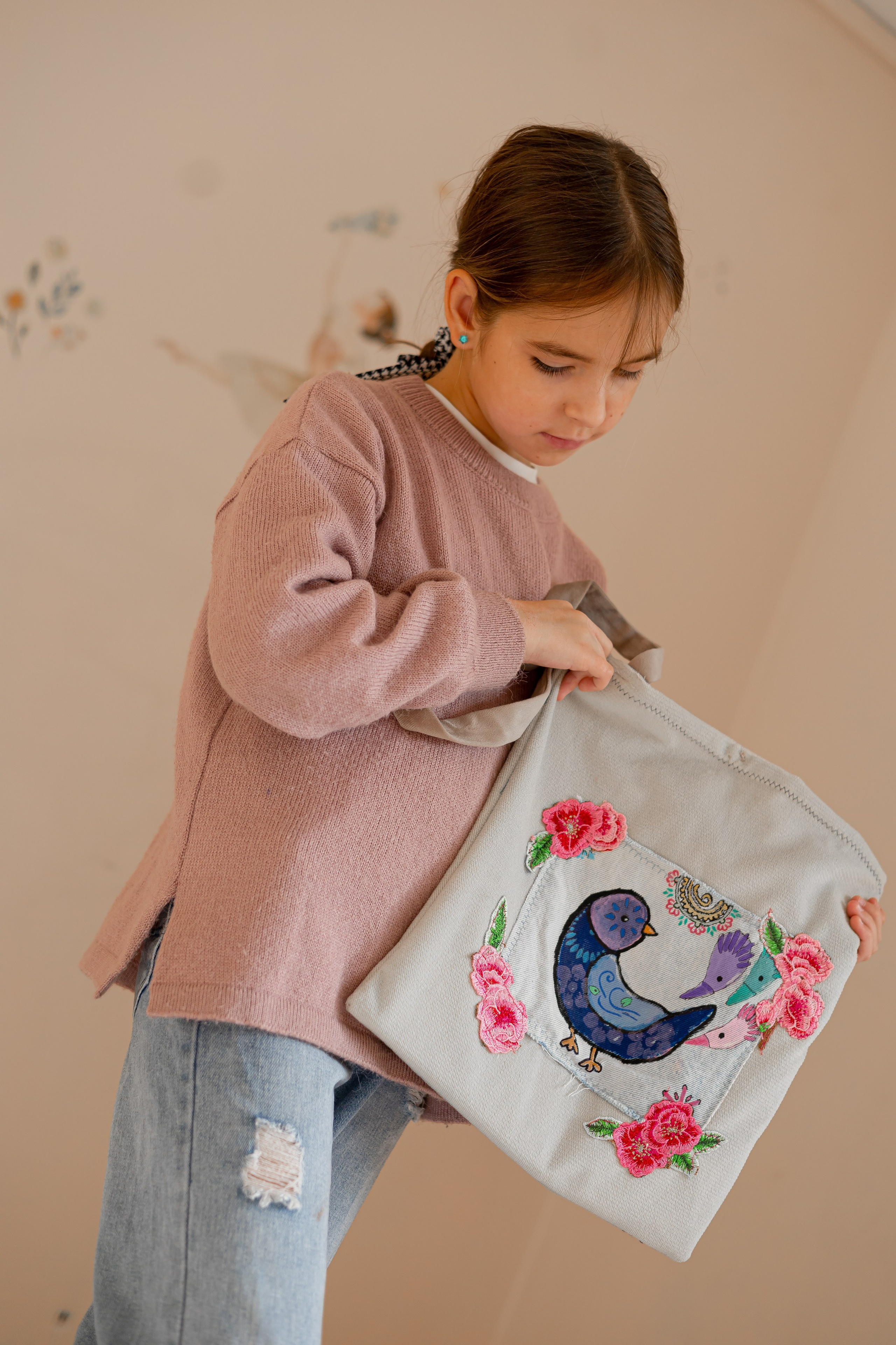 Сумка-шопер с декоративными элементами. Школа для девочек во Владивостоке — Само Совершенство