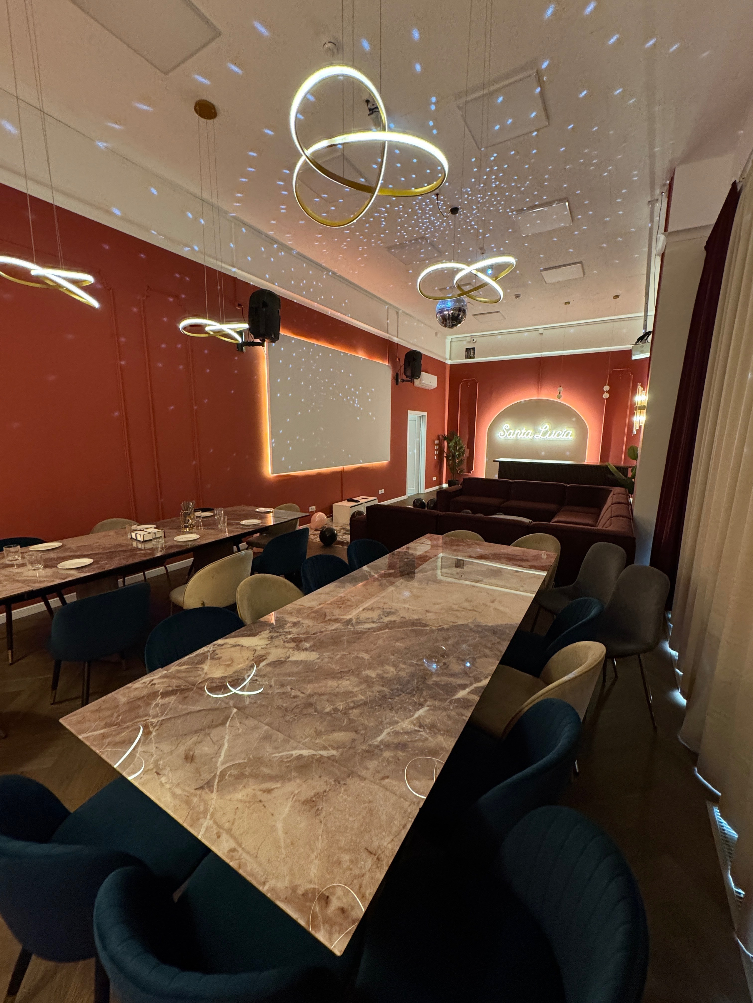 Санта-Лючия. Аренда лофта в СПб для мероприятий