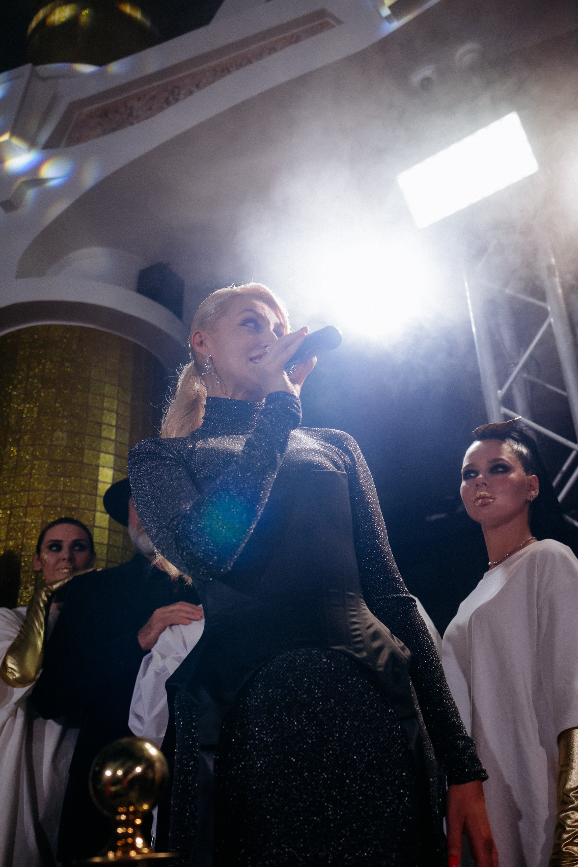 20 лет студии красоты Юлии Харченко. СВОИ. ФОТООТЧЕТЫ-СОБЫТИЯ-МЕСТА