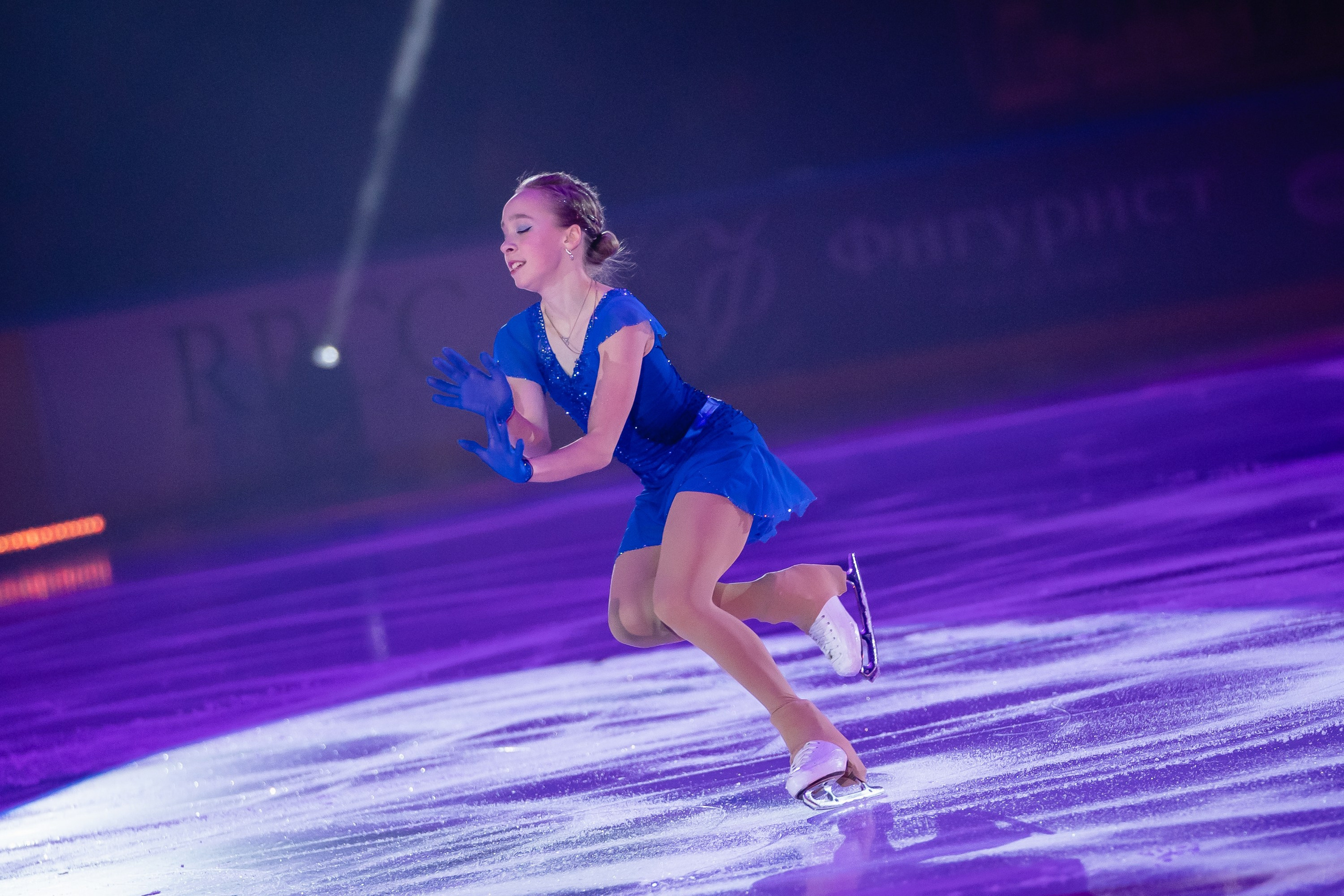 Шоу «Чемпионы на льду» в Новосибирске. Воробьева Ксения — Спортивный и танцевальный фотограф Новосибирск