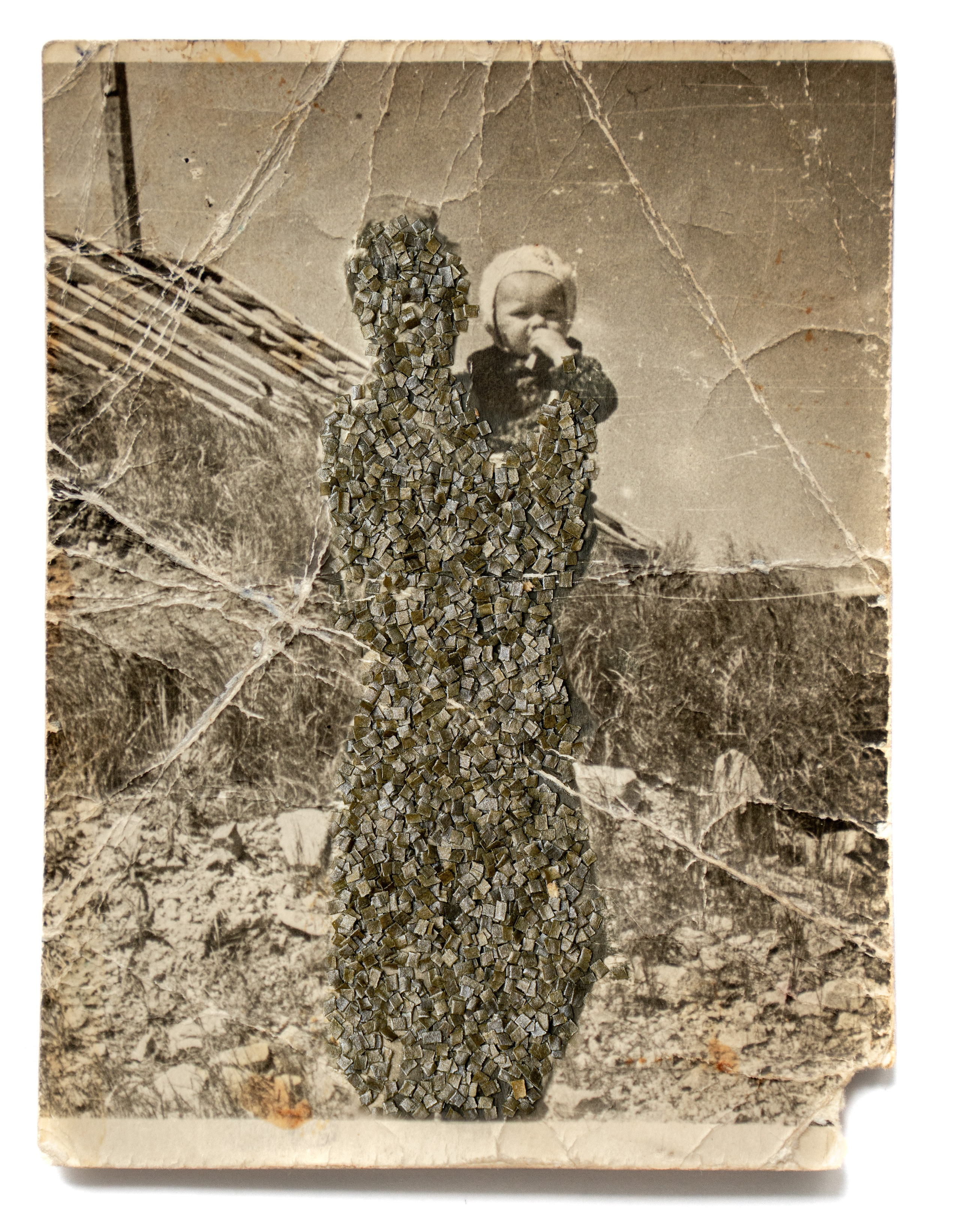 Фотопроект о семейной памяти и травме. Vasily Pindyurin visual artist