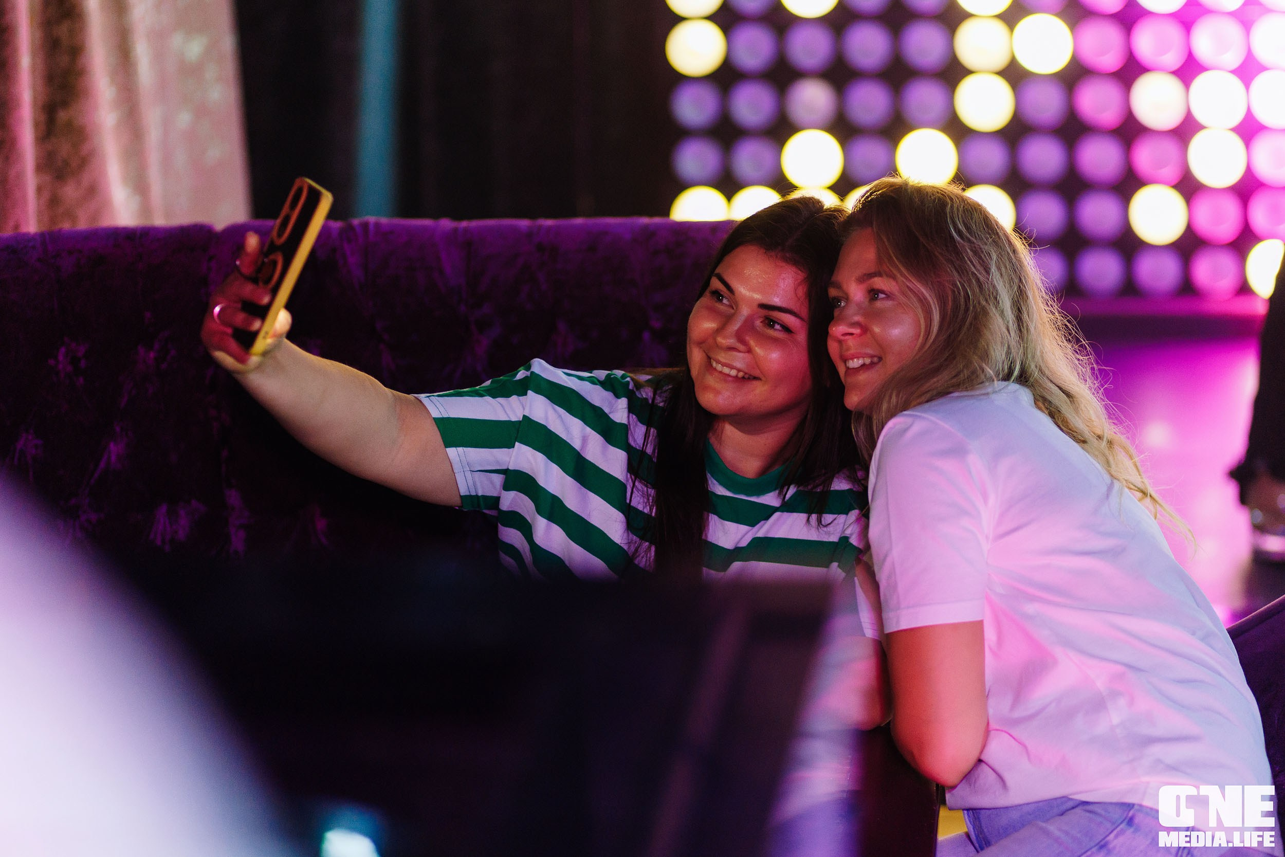 Фоторепортаж из караоке-клуба Эйфория. One Media Life: фоторепортажи, фотоотчеты с мероприятий и заведений