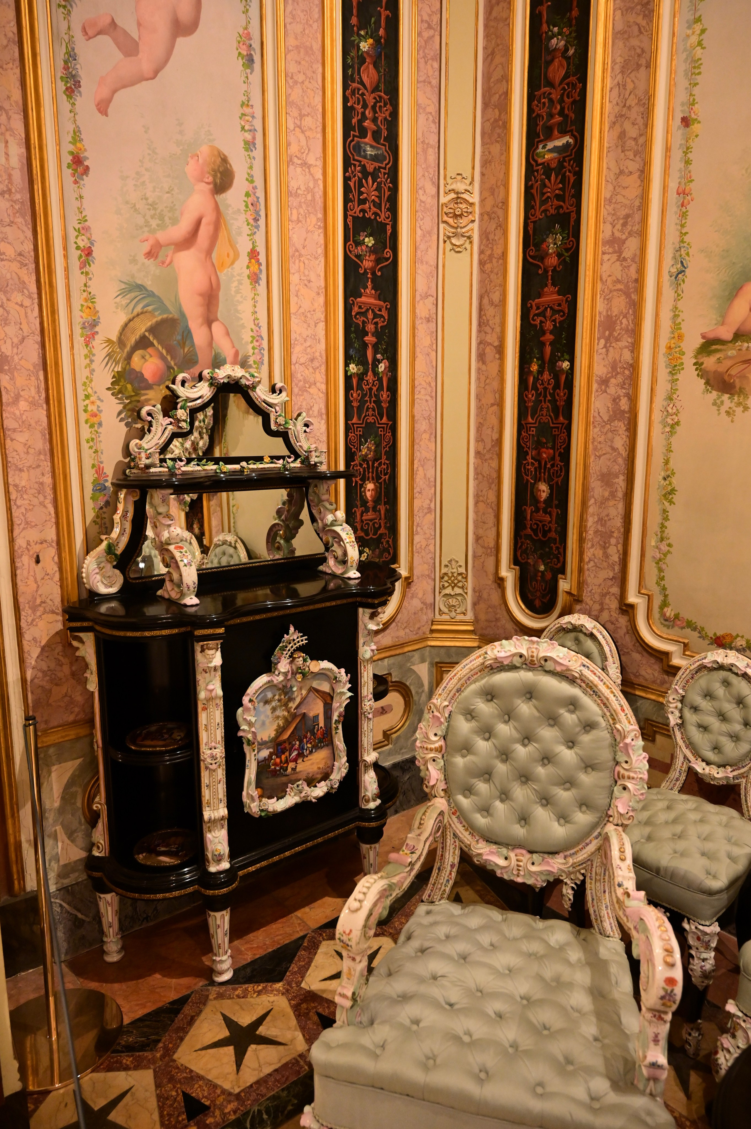 Музей фарфора/Дворец маркиза Дос Агуас (с патио и парадными залами). Гид и фотограф в Валенсии Новиков Михаил