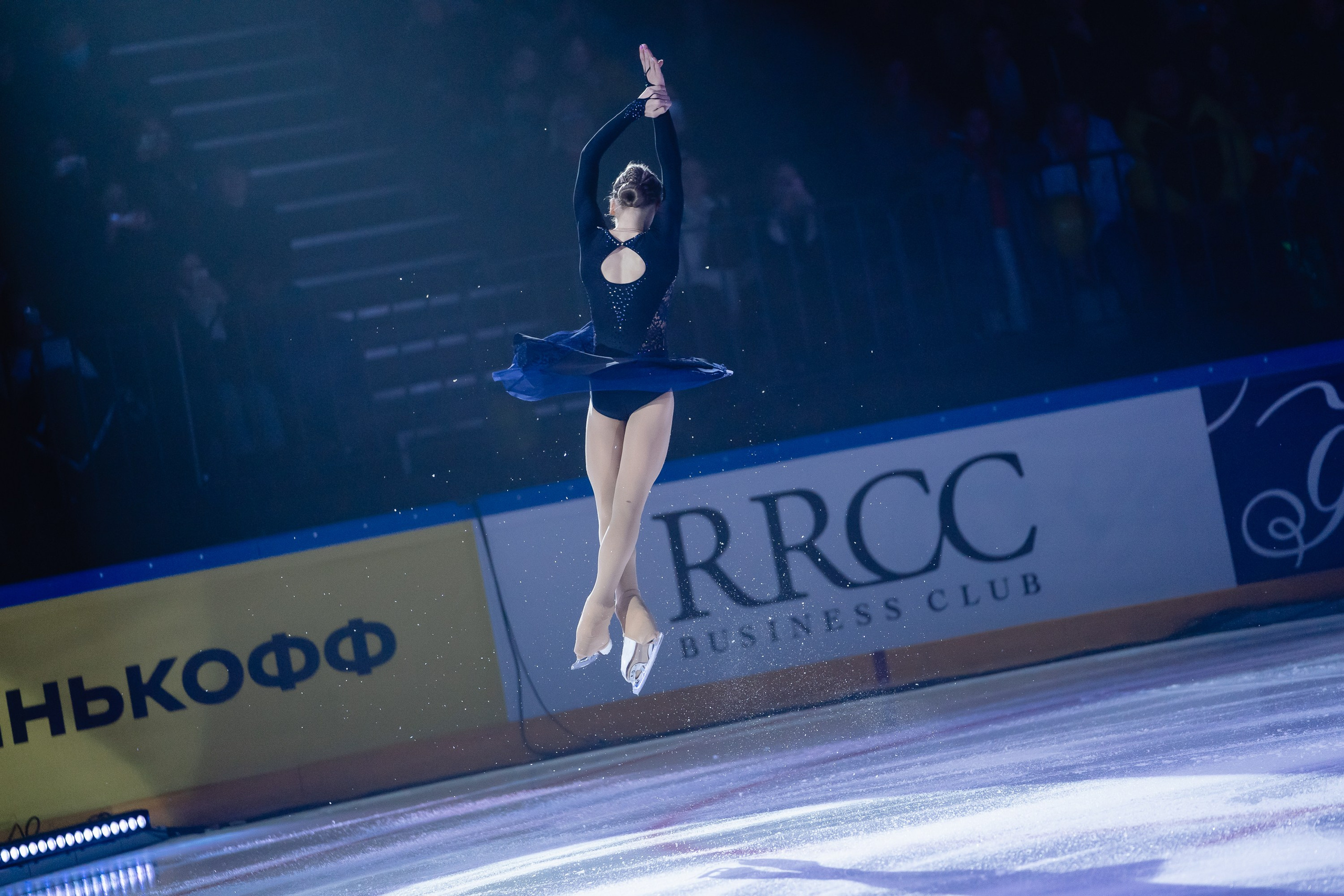 Шоу «Чемпионы на льду» в Новосибирске. Воробьева Ксения — Спортивный и танцевальный фотограф Новосибирск