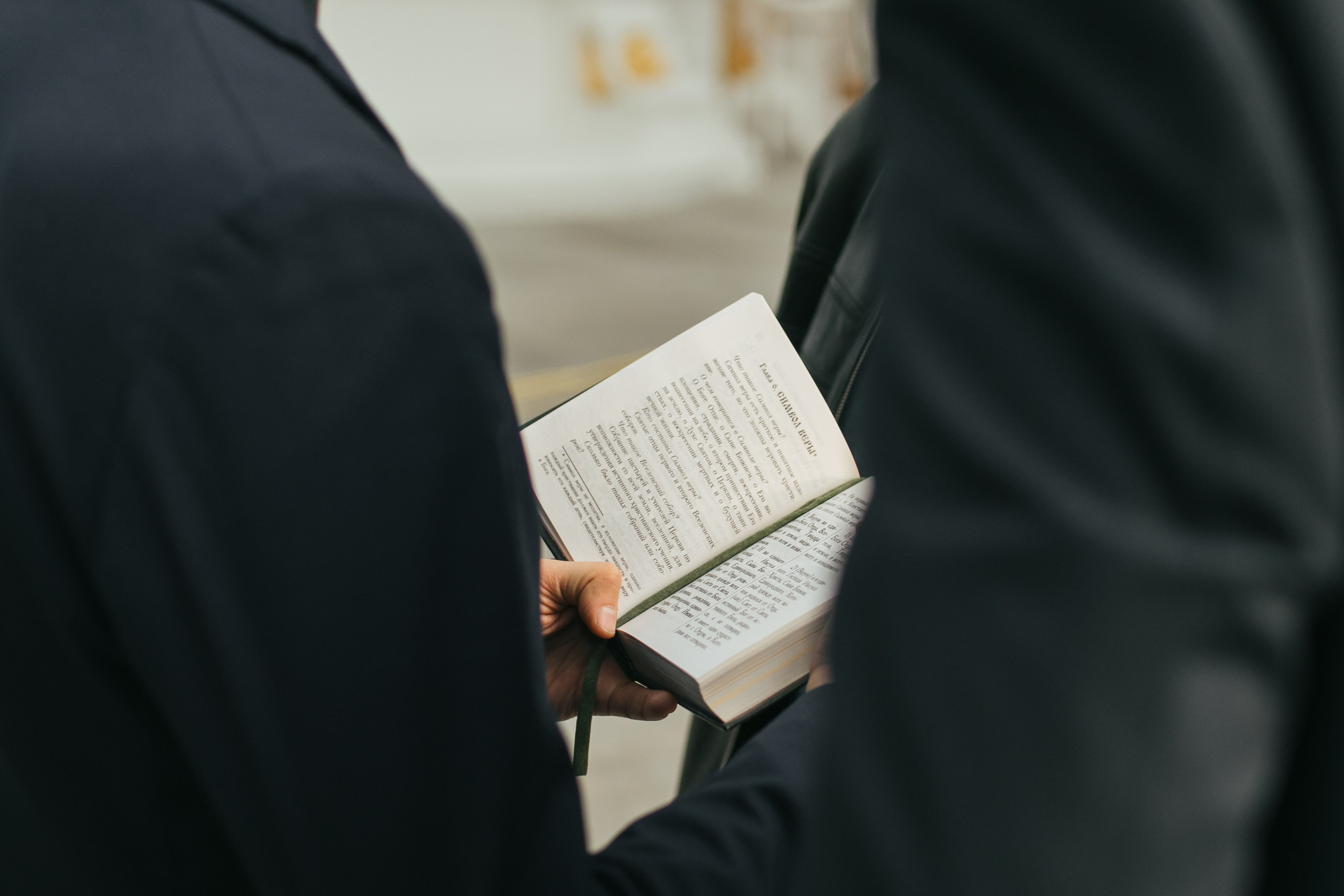 где провести Крещение ребенка в Смольном соборе СПб, лучший храм для Крещение ребенка в Смольном соборе СПб, где креститься питер, лучший собор, церковь для крещения, сколько стоит крещение спб, фотограф на крещение, намоленный храм