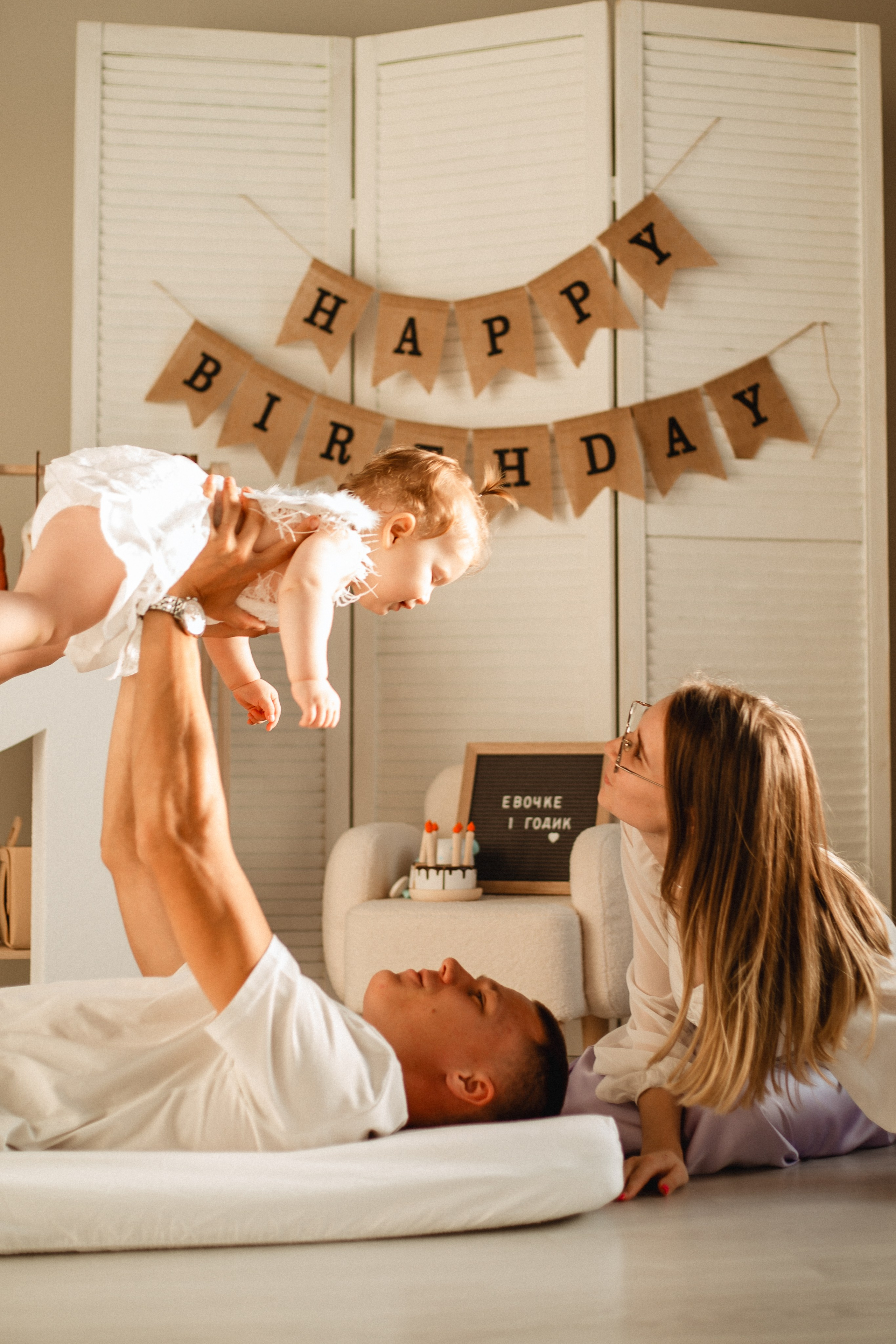 Фотосессия Мытищи  : семейная, каталожная, предметная, портфолио. Фотостудия «Птичка» Мытищи,