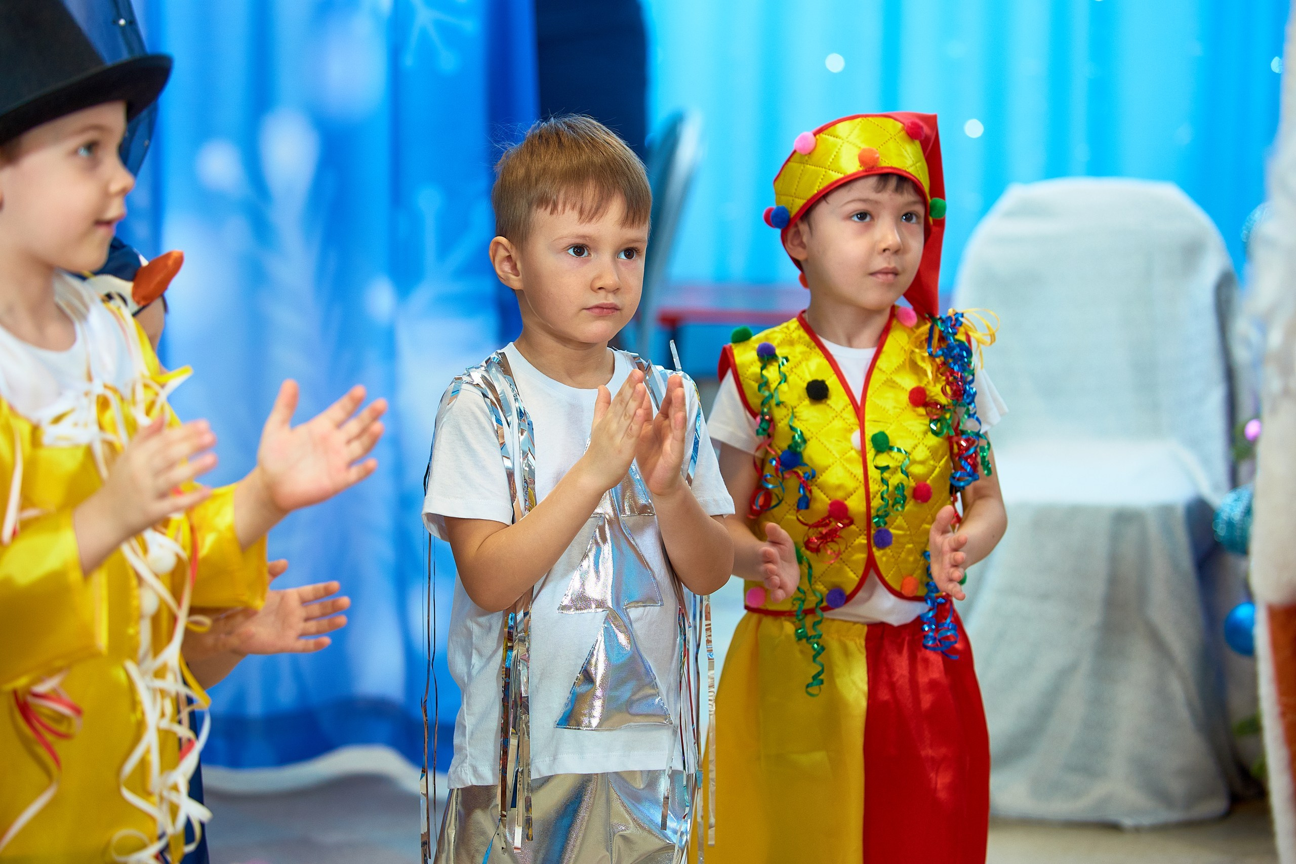 Новогодний утренник. Выпускной альбом Новосибирск