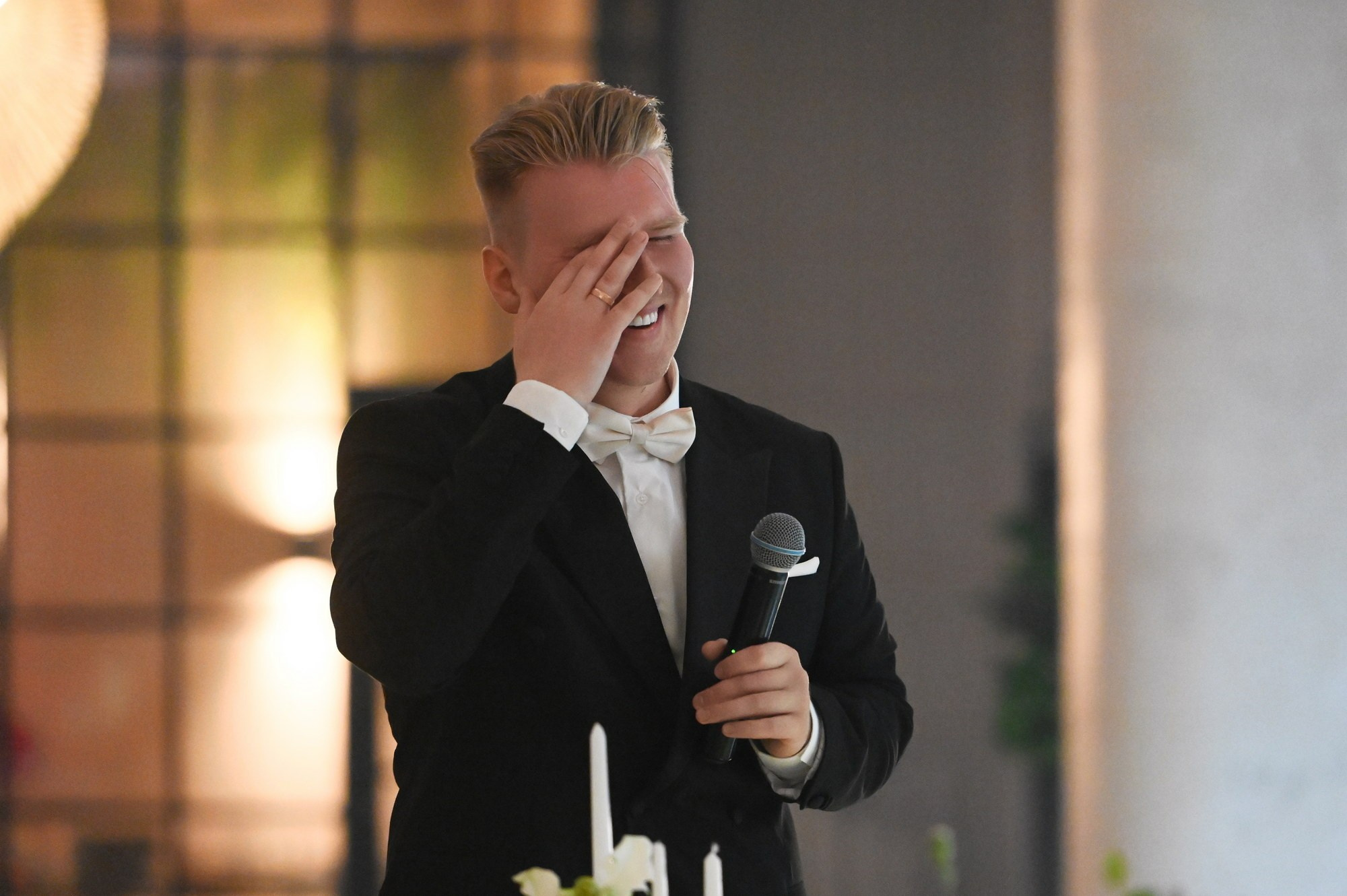 Фотожурналист на свадьбе: когда кадры становятся историей. Документальный фотограф Сергей Вдовин