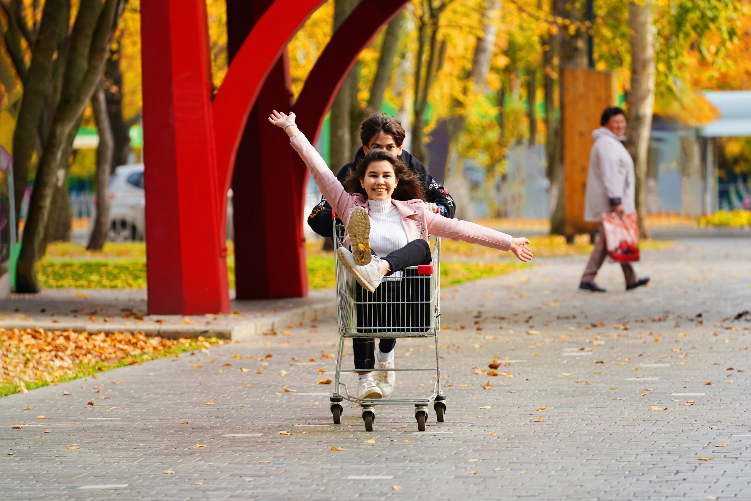 Осень 9,11 класс. Фотограф Герман