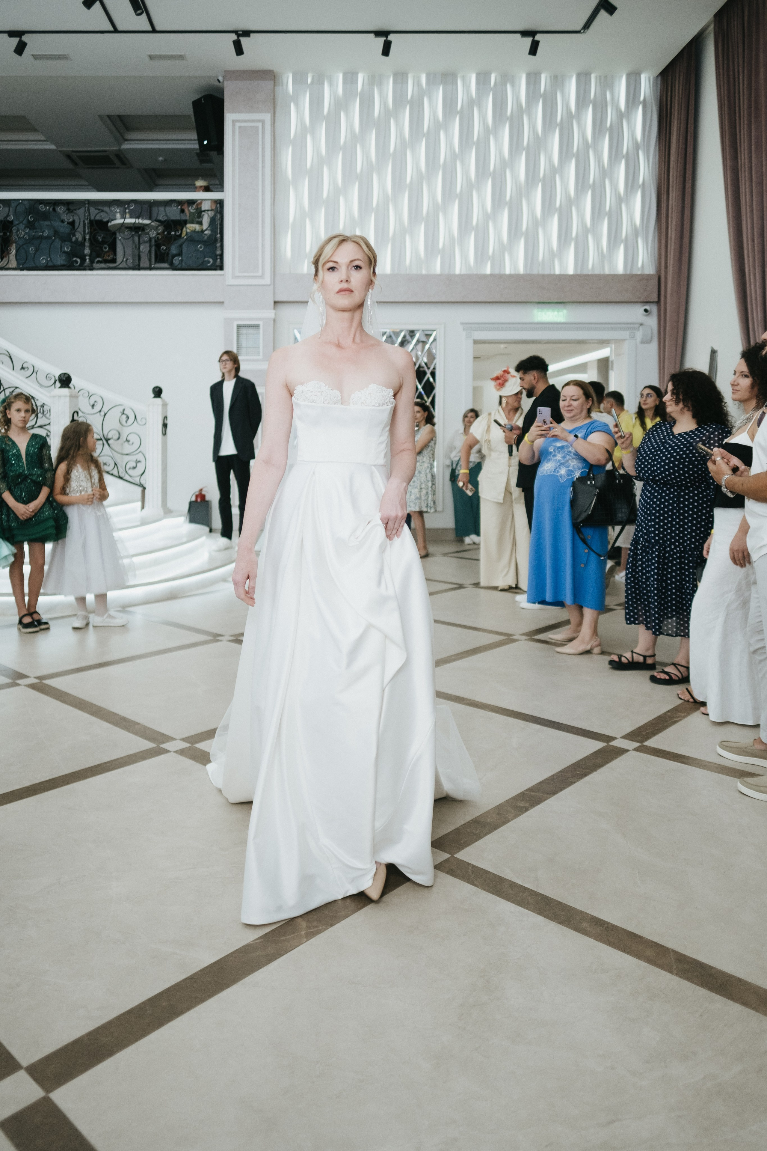 Выставка «Свадебный переполох» Краснодар. Свадебный и репортажной фотограф Денис Ожигин в Краснодаре и Краснодарском крае