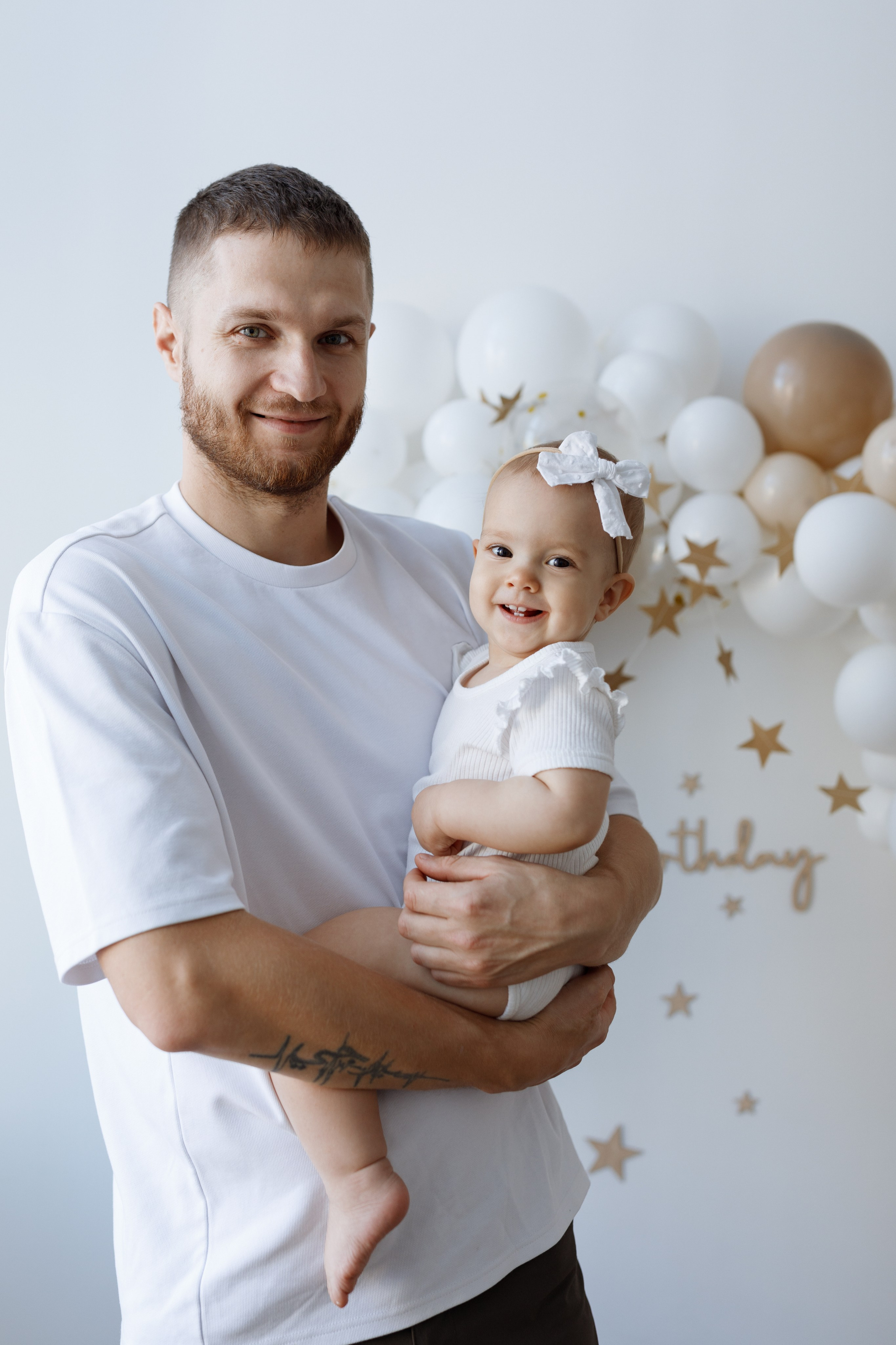 Кира и её первый день рождения 🥳. Фотограф на годик Хабаровск Детский и семейный фотограф в Хабаровске Юлия Матвиенко