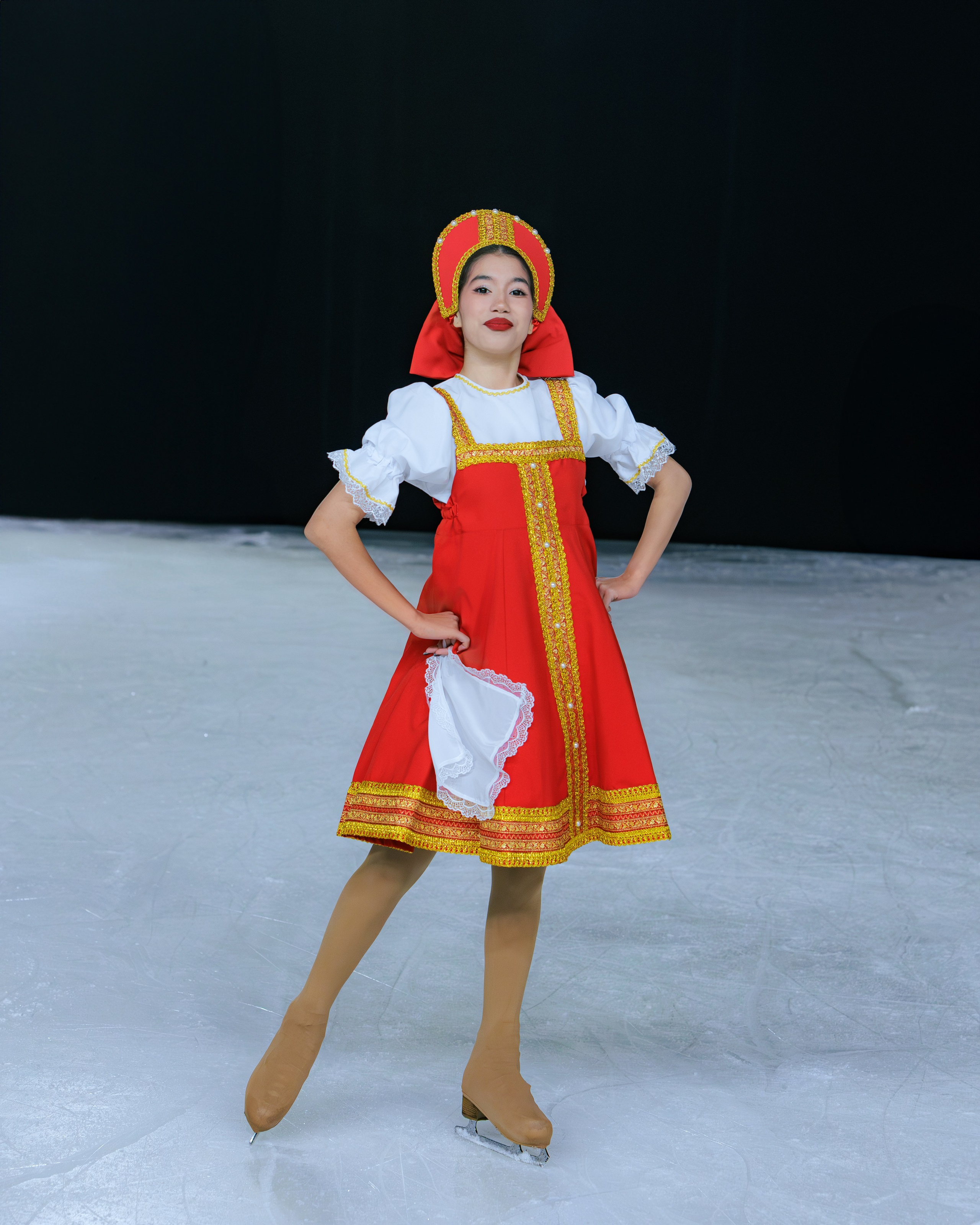 Детский театр на льду «АЛЕКО». Выпускные альбомы и школьный фотограф в Подольске, Троицке, Щербинке, Москве и Московской области