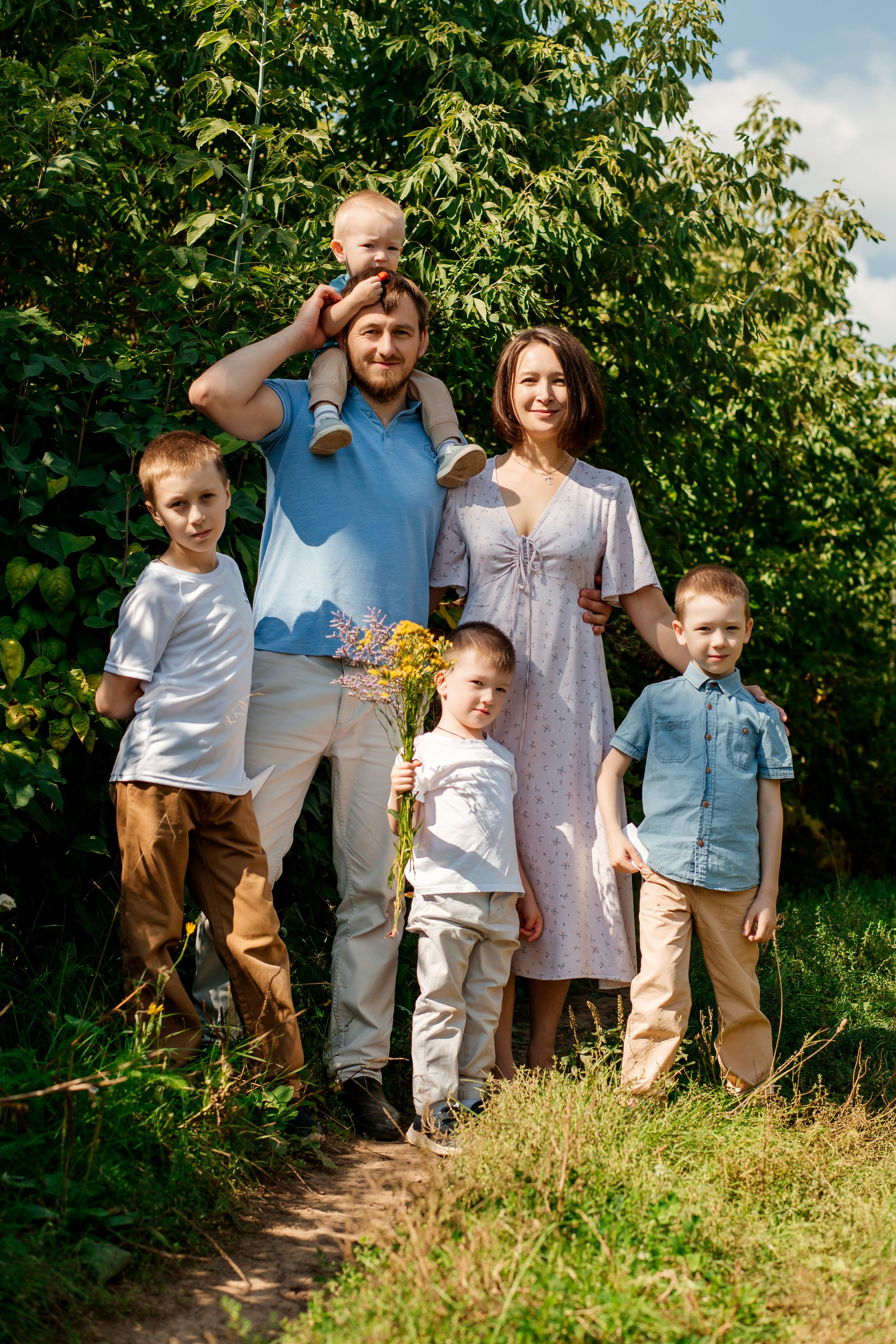 Семейная фотосессия Ирины и Артемия. Женский фотограф в Оренбурге Ирина Заводчикова