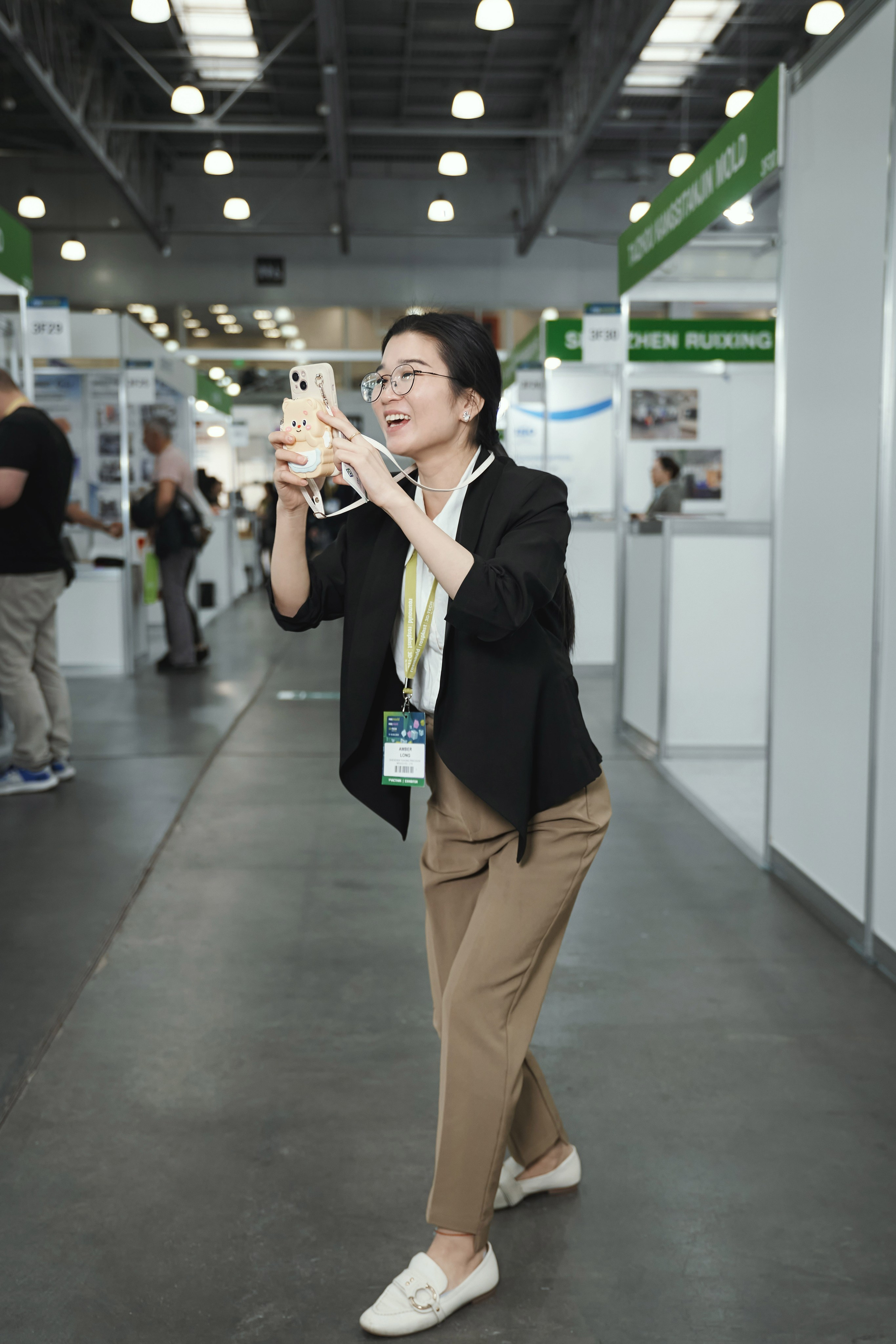 Репортаж с выставки пресс-форм и штампов Rosmould 2025. Фотограф Евгений Опарин