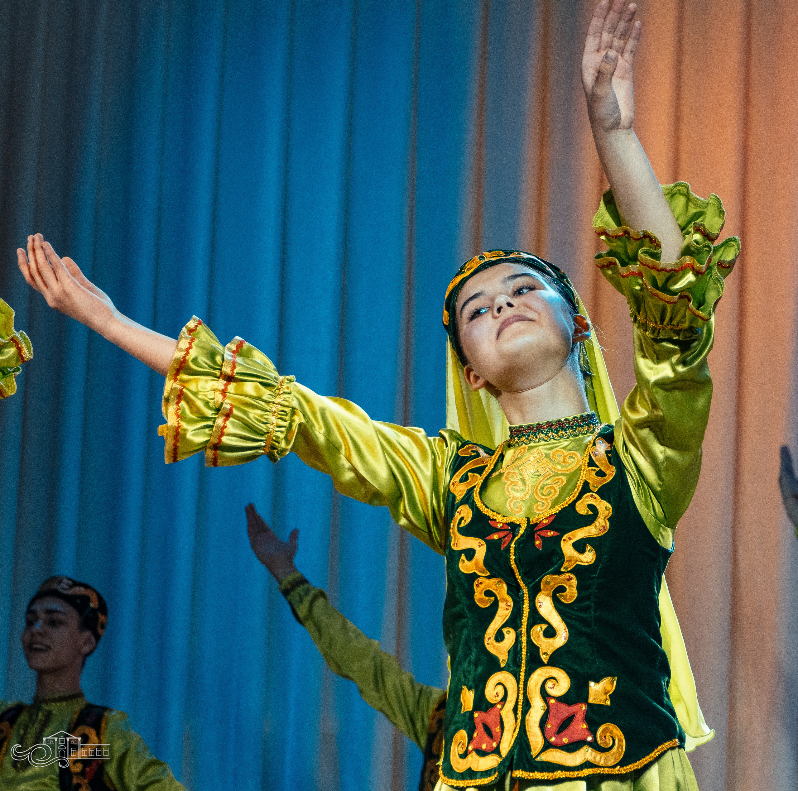 «Весна танцевальная». Новотитаровский Дом культуры