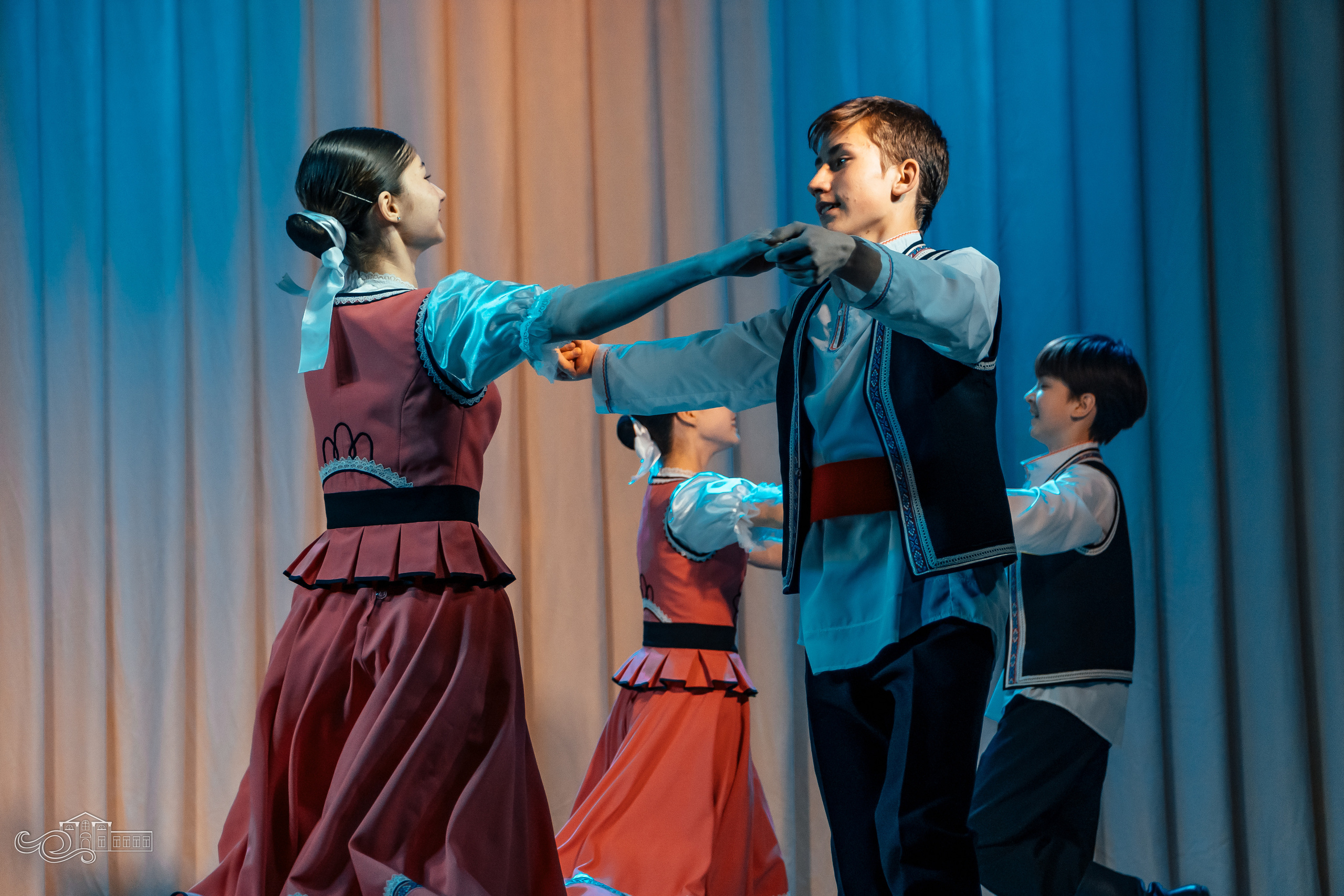 «Весна танцевальная». Новотитаровский Дом культуры