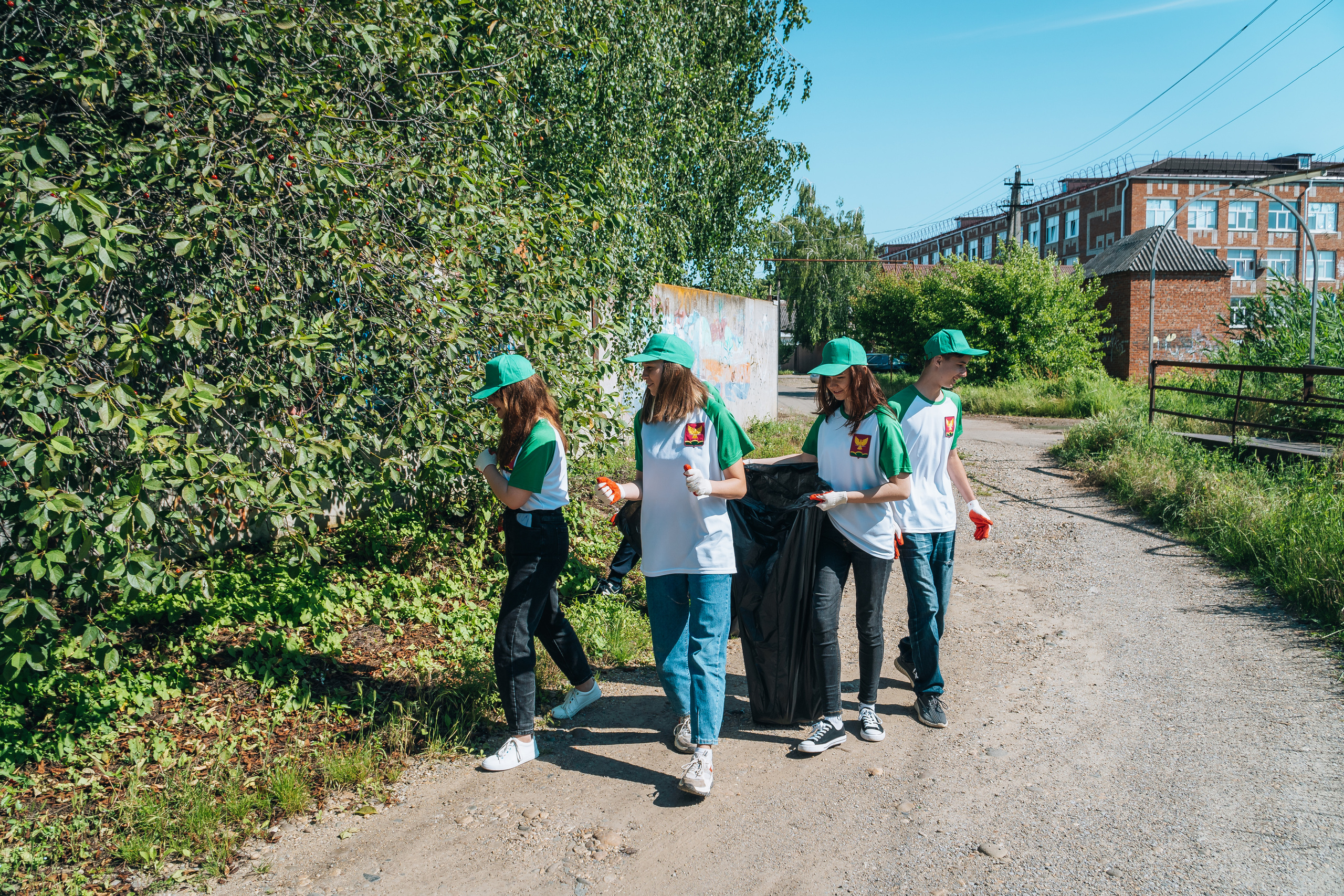 «Чистые берега». Новотитаровский Дом культуры