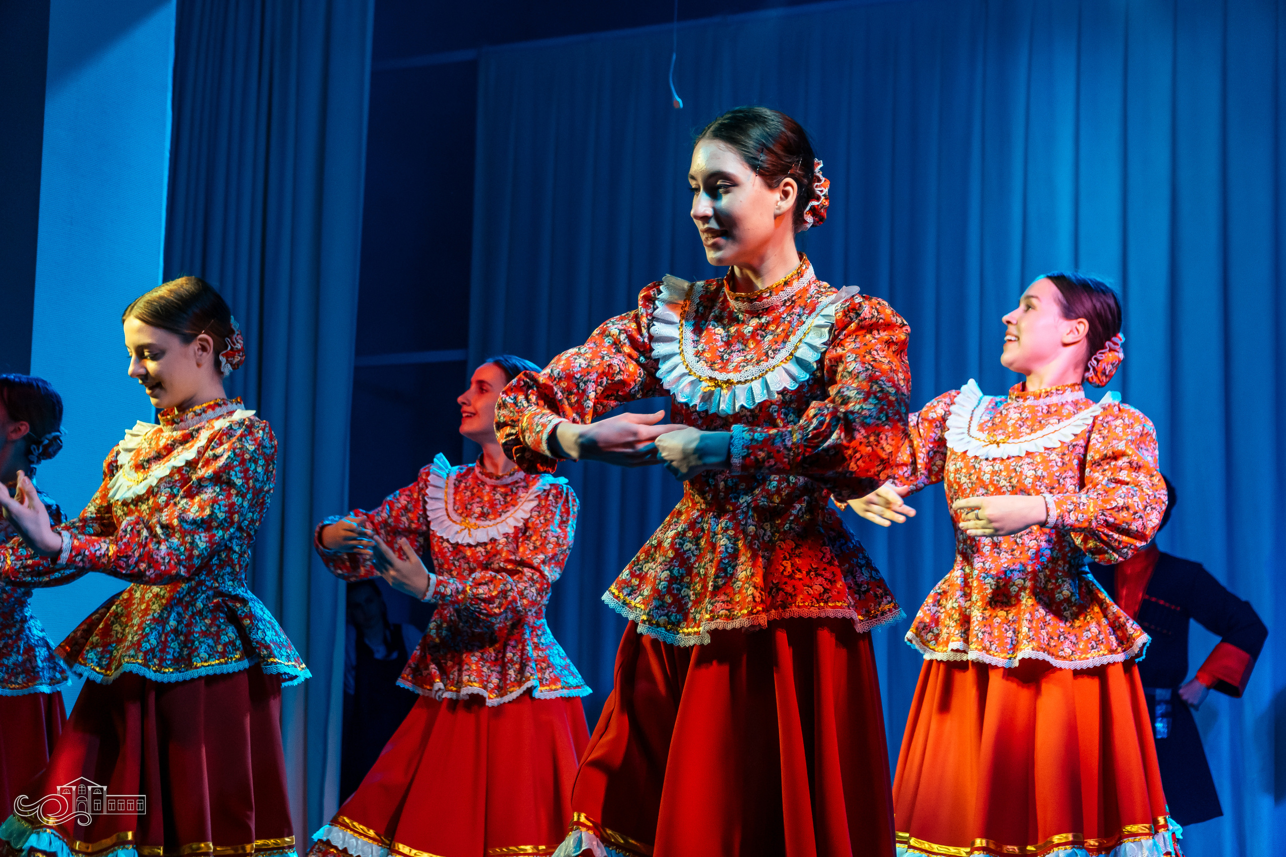 «Весна танцевальная». Новотитаровский Дом культуры