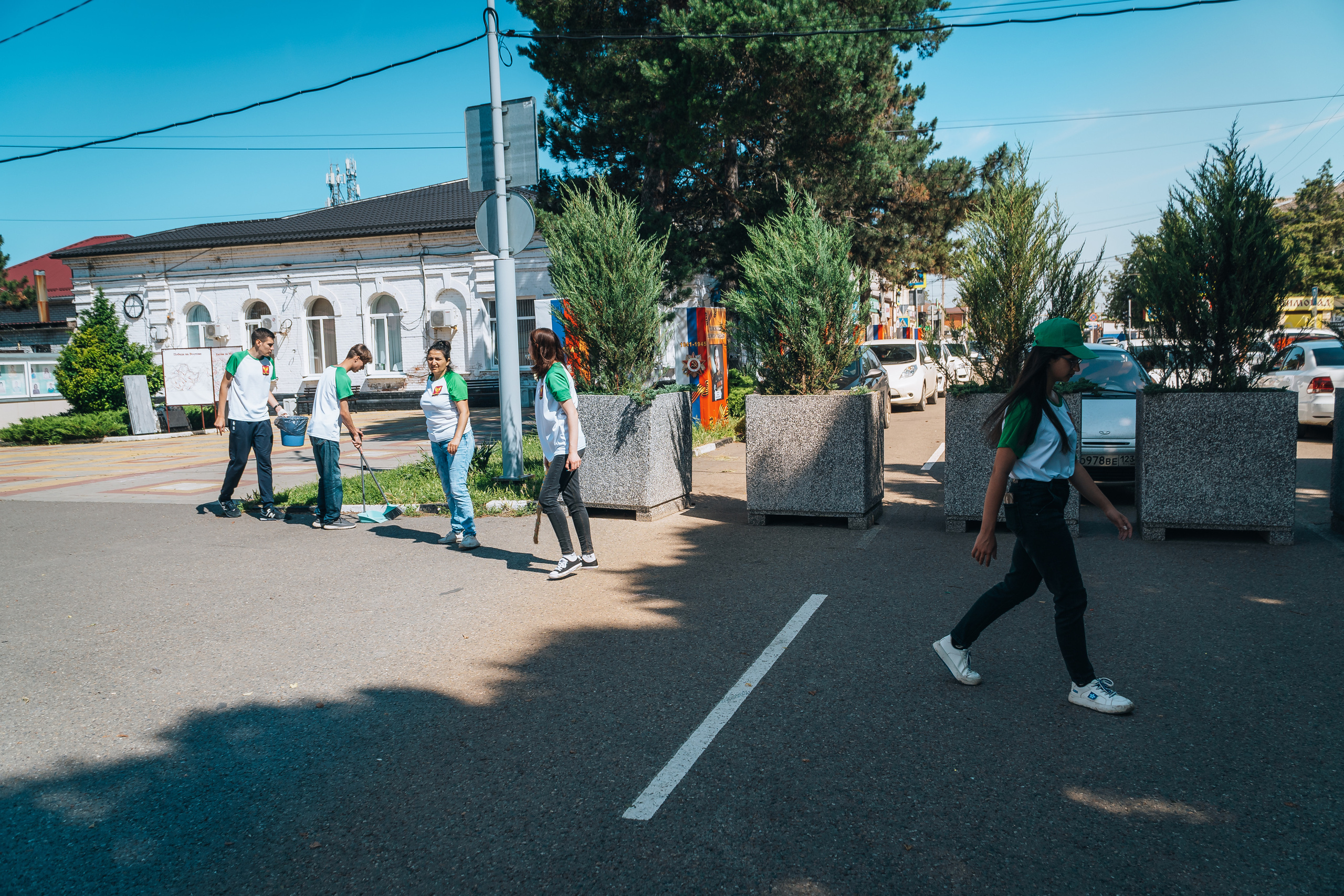 Экологический субботник. Новотитаровский Дом культуры