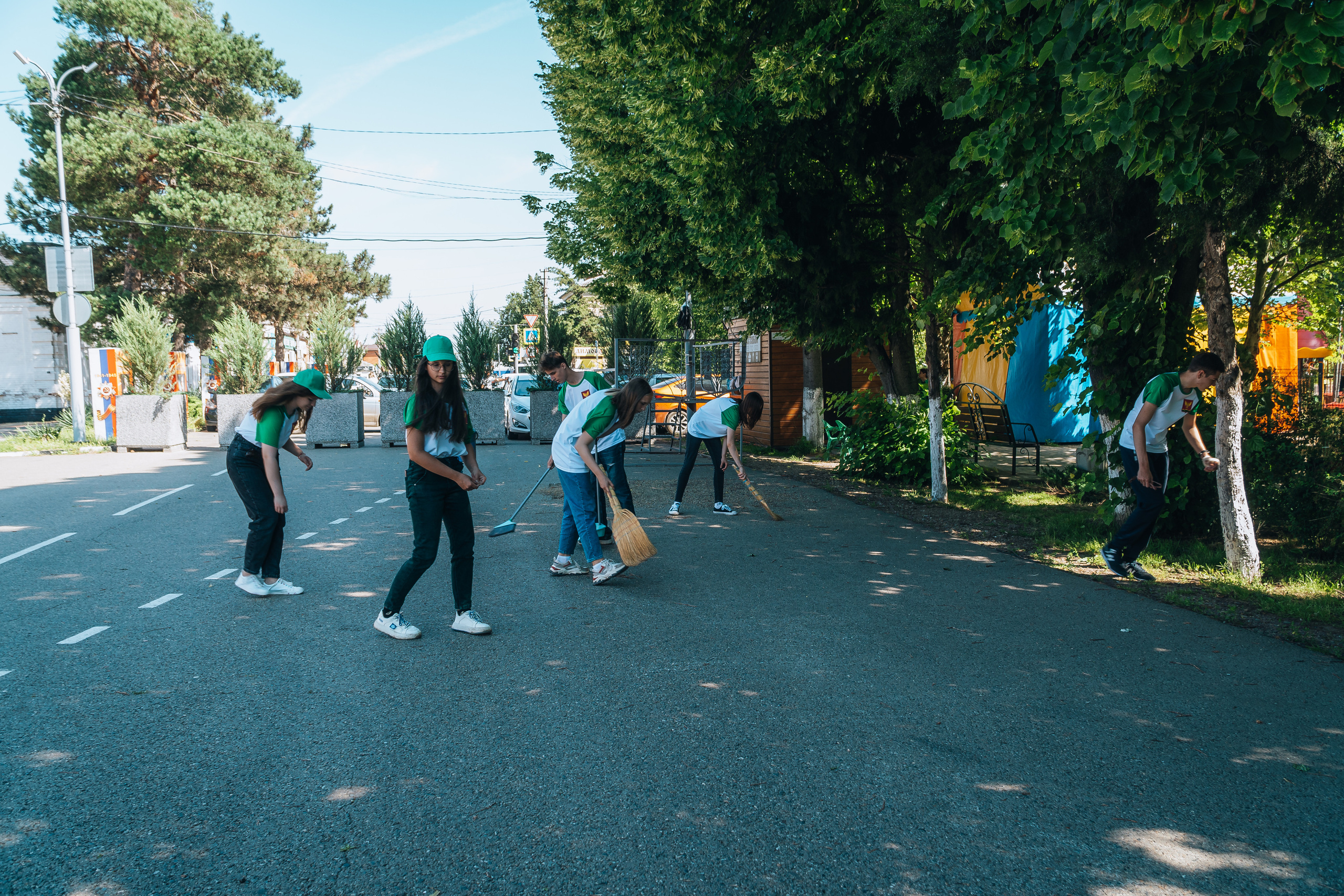 Экологический субботник. Новотитаровский Дом культуры