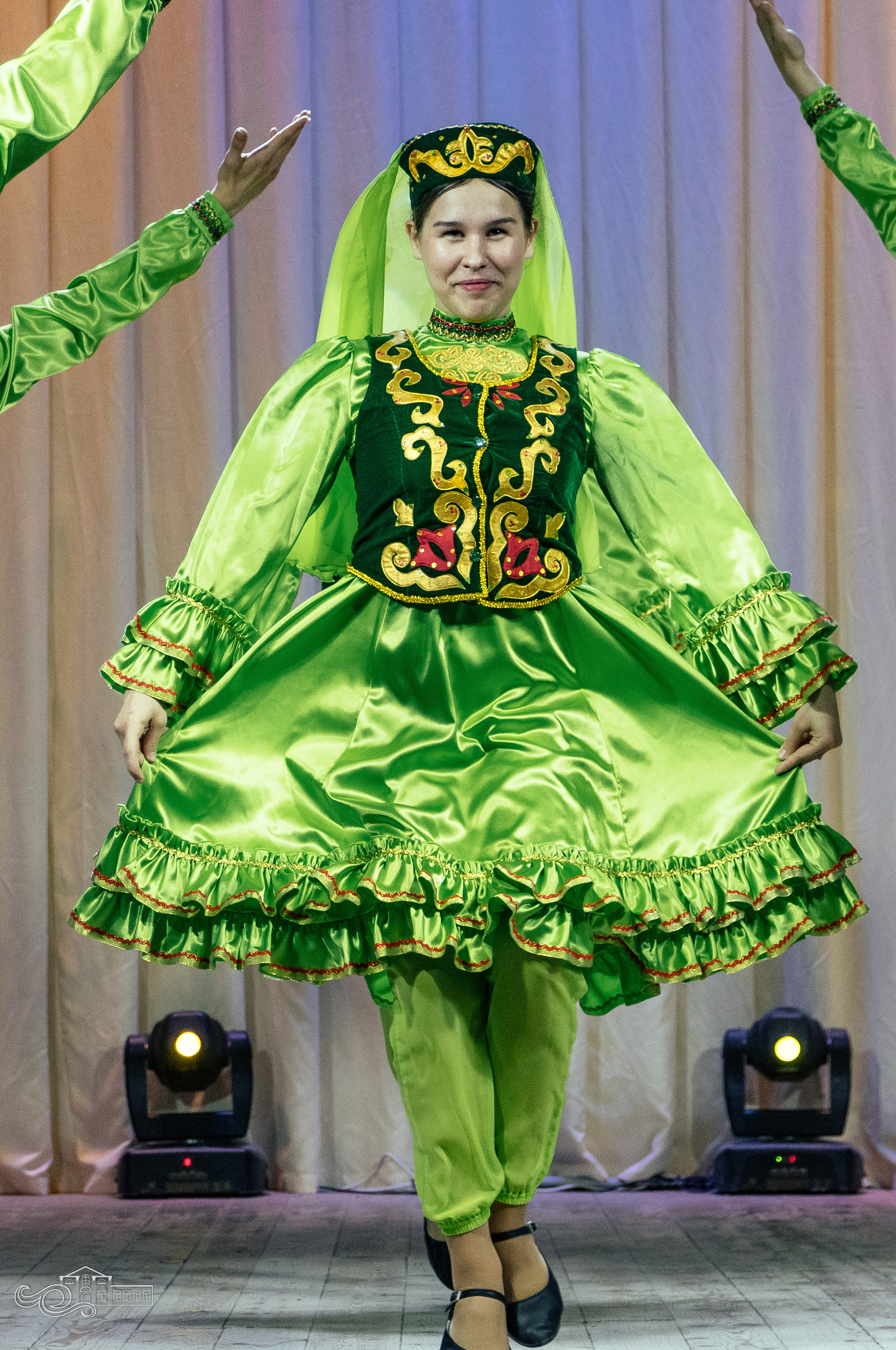 «Весна танцевальная». Новотитаровский Дом культуры