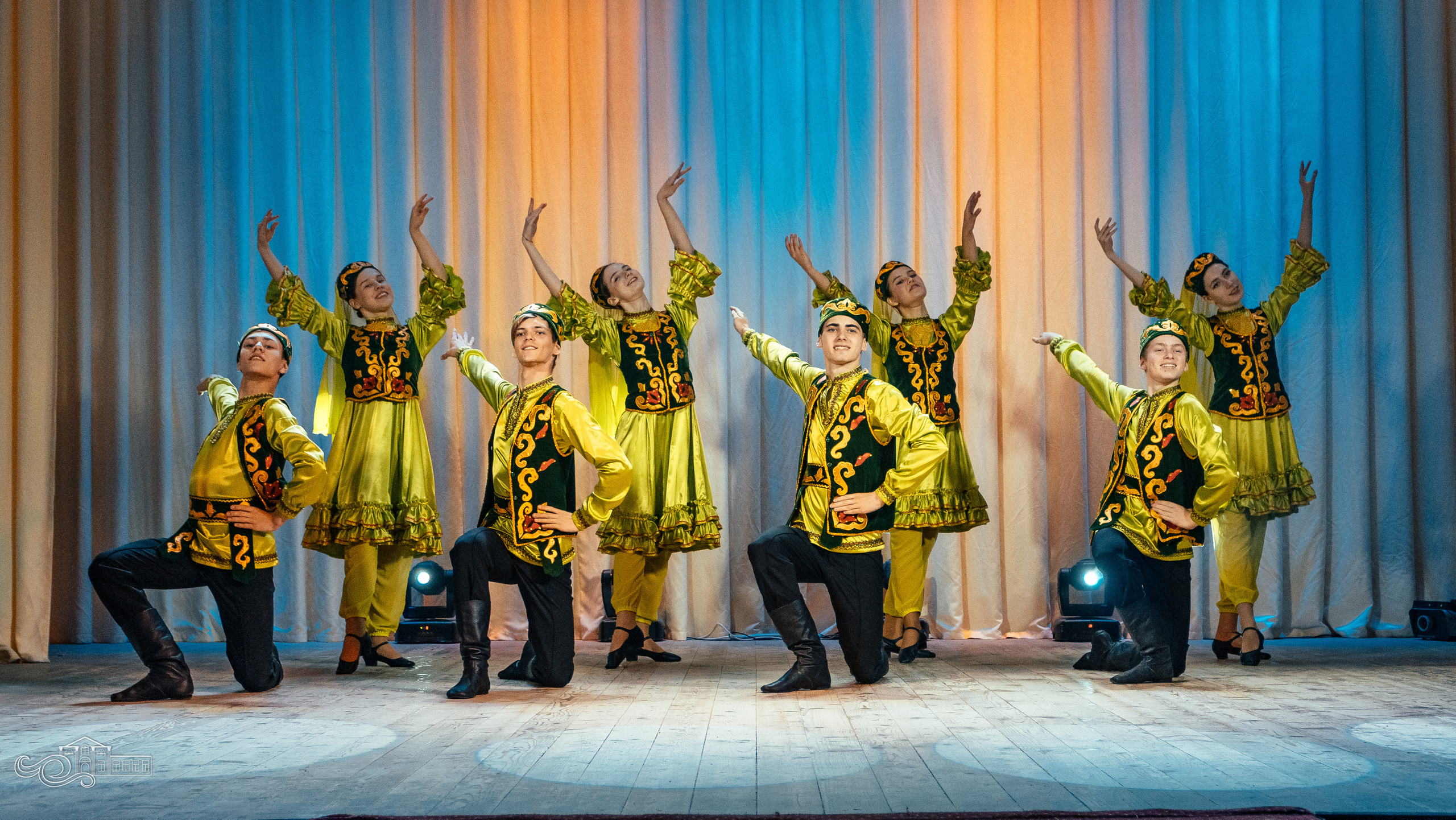 «Весна танцевальная». Новотитаровский Дом культуры