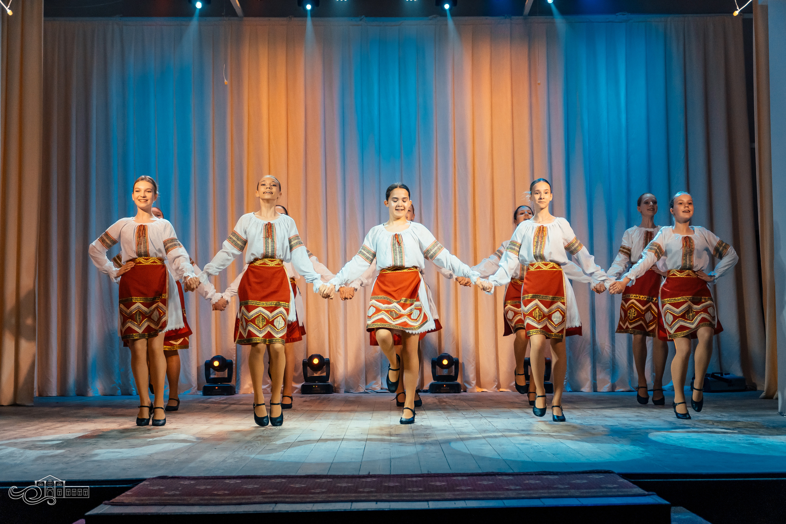 «Весна танцевальная». Новотитаровский Дом культуры