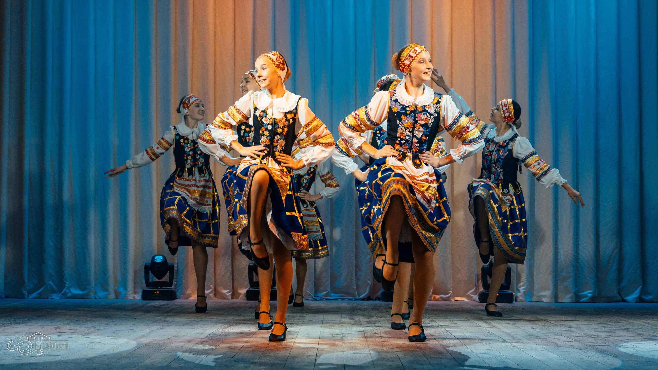 «Весна танцевальная». Новотитаровский Дом культуры