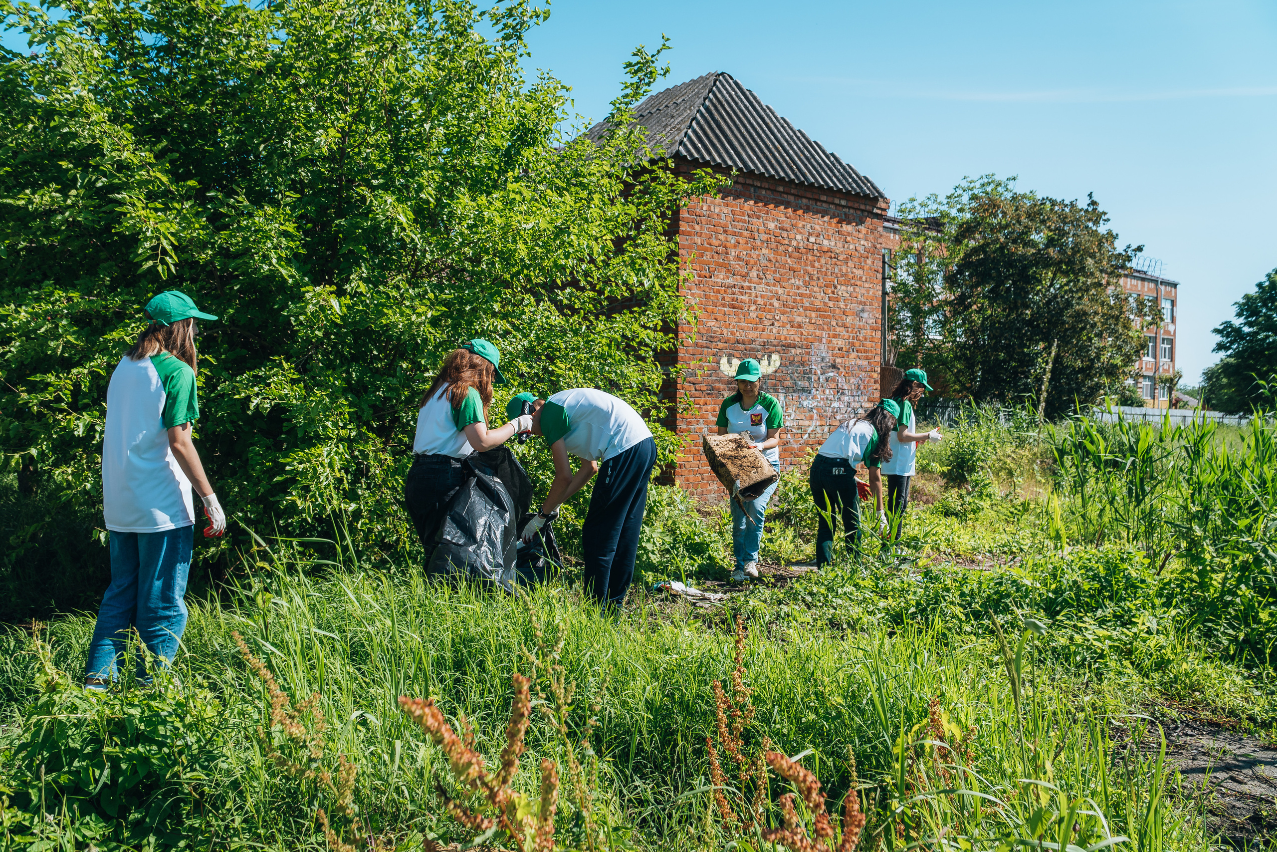 «Чистые берега». Новотитаровский Дом культуры