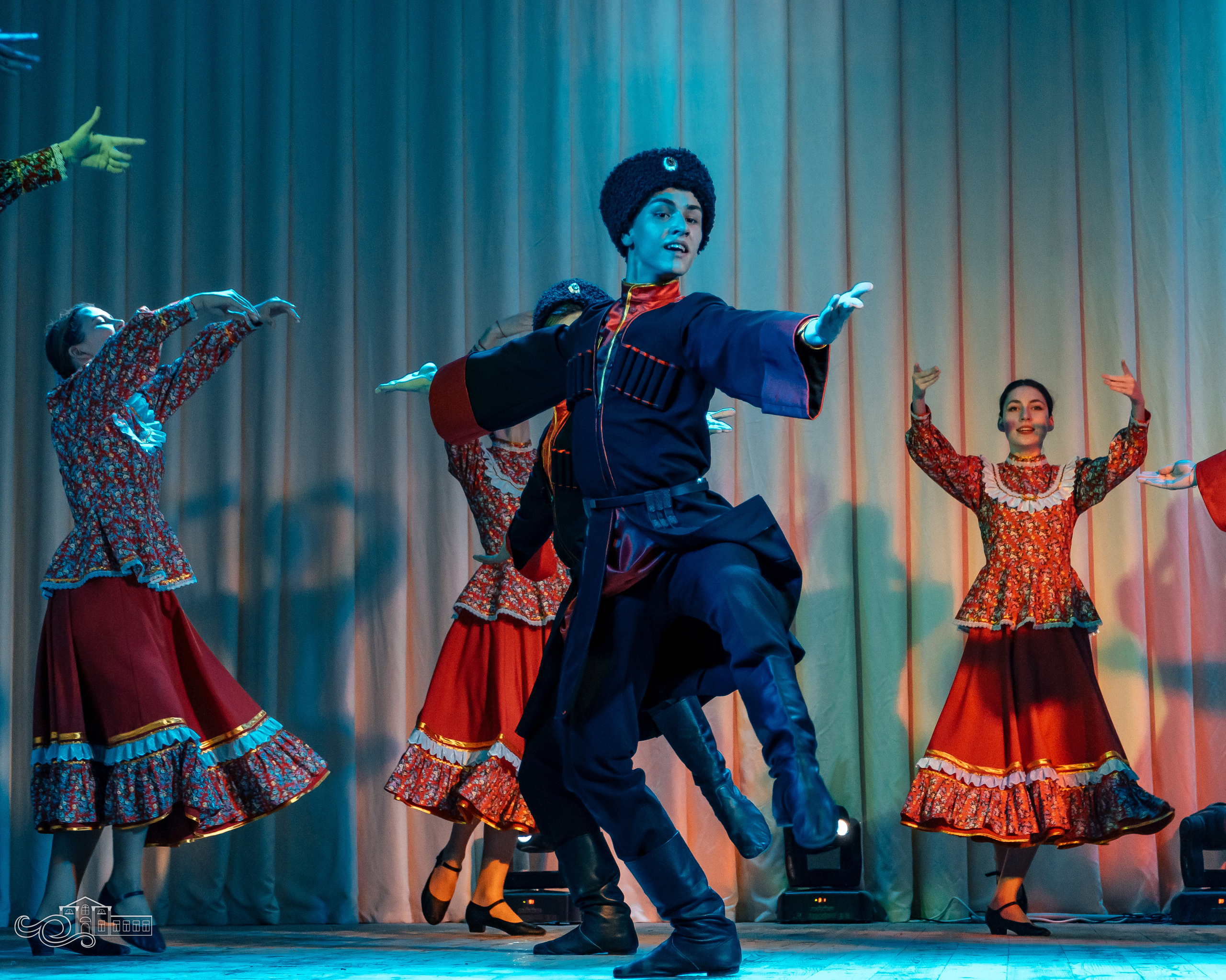 «Весна танцевальная». Новотитаровский Дом культуры