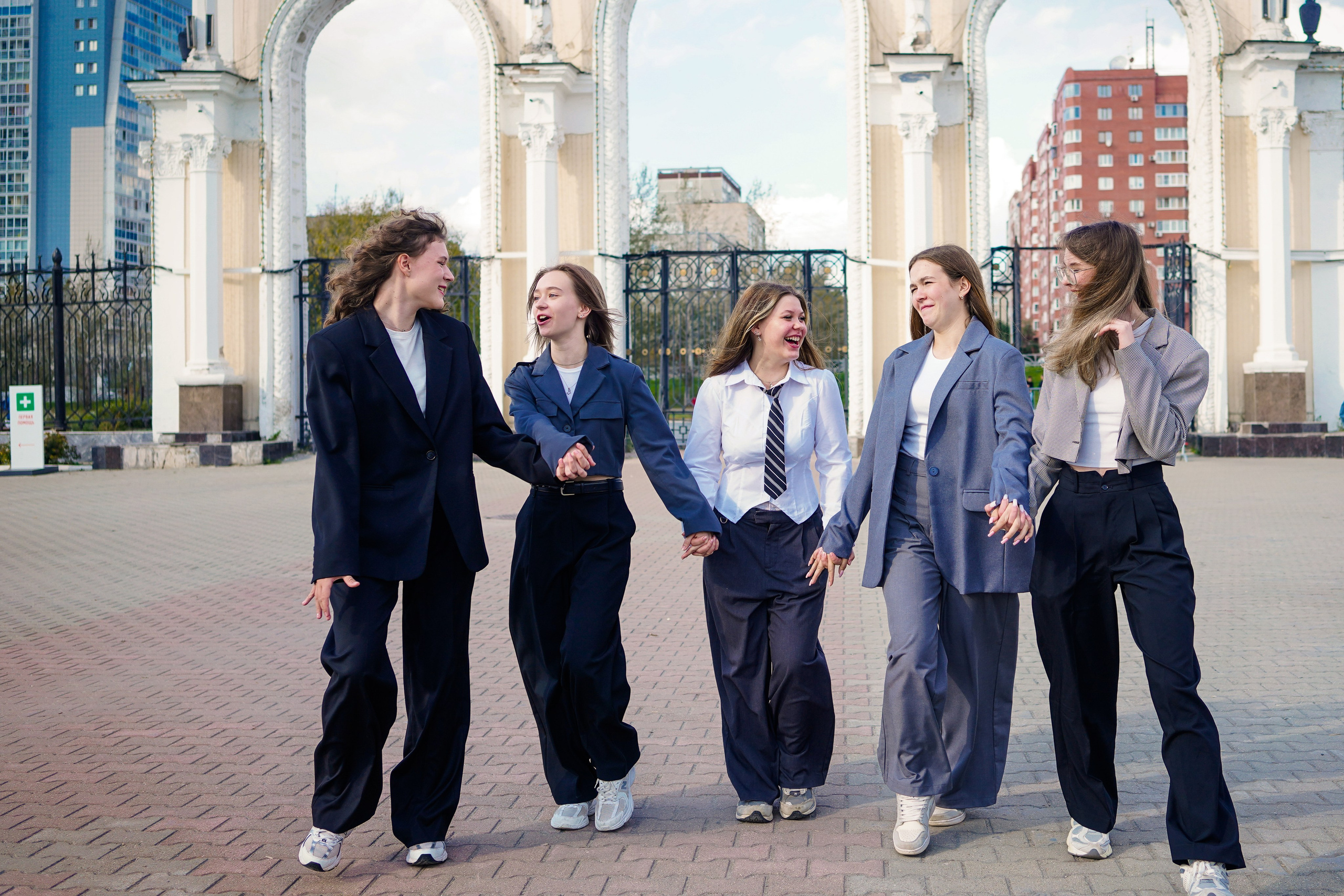 Выпускные альбомы, гимназия № 40, 9 класс. Семейный и портретный фотограф в Екатеринбурге Анна Лобанова