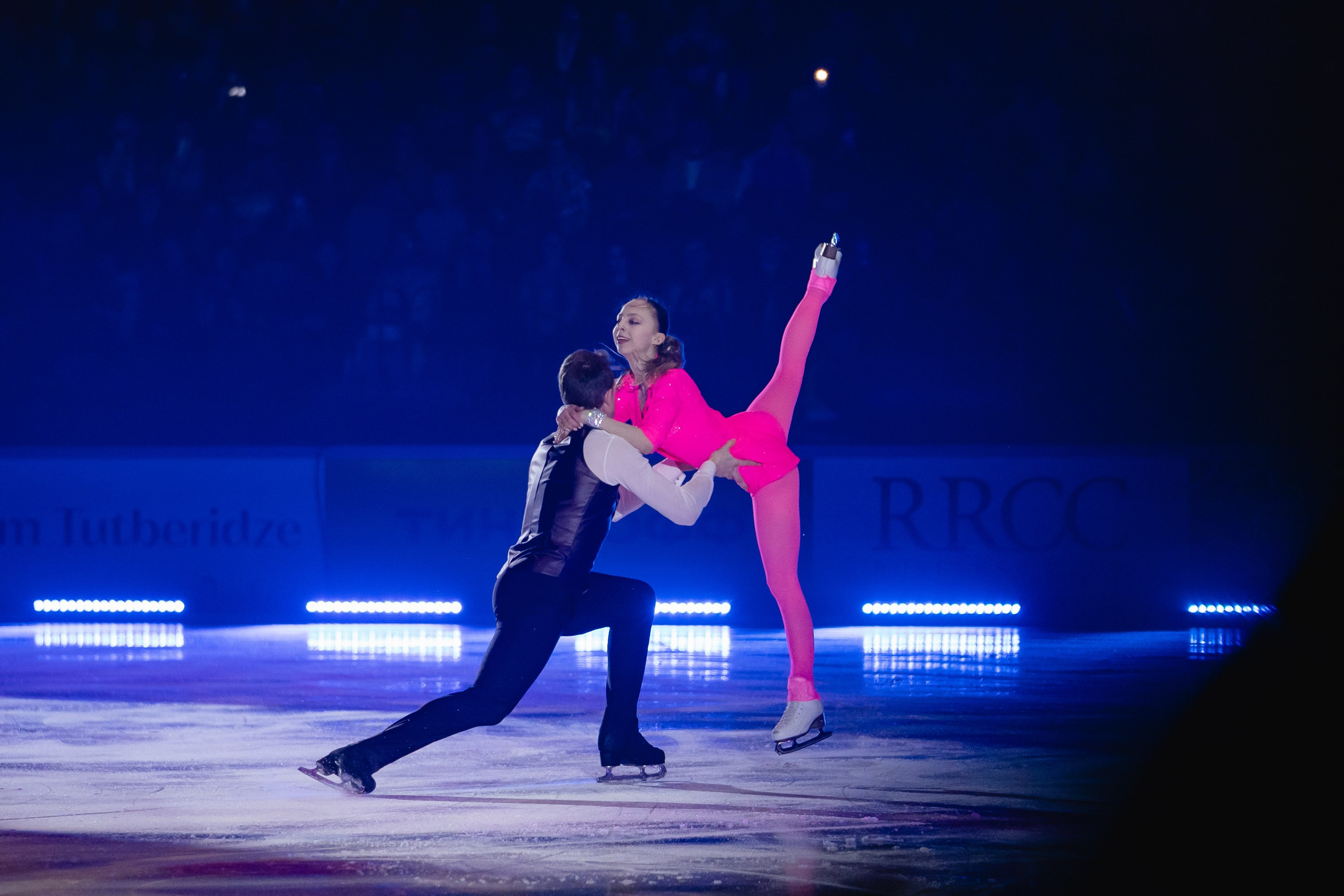 Шоу «Чемпионы на льду» в Новосибирске. Воробьева Ксения — Спортивный и танцевальный фотограф Новосибирск