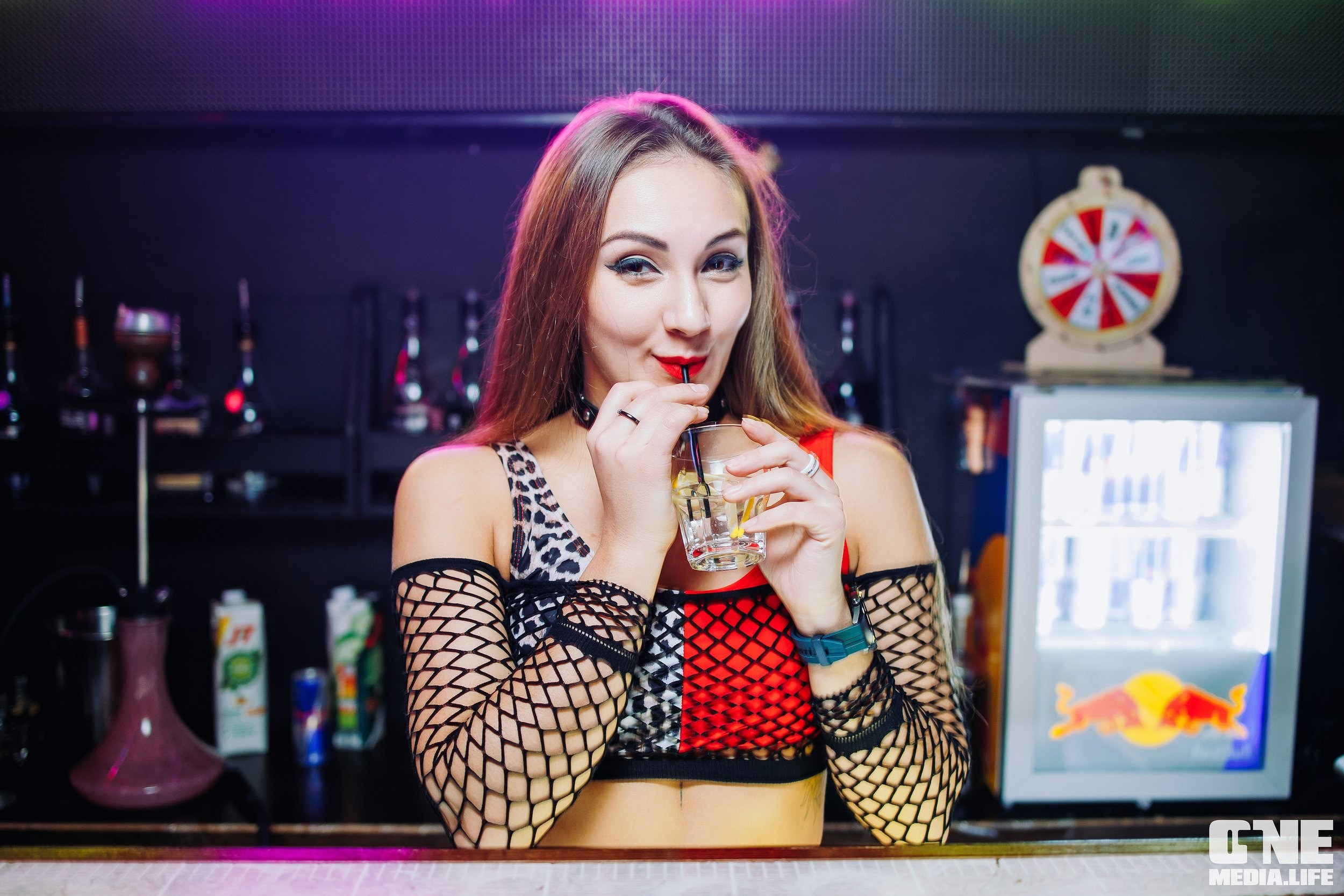 Фоторепортаж из бара XxxX. One Media Life: фоторепортажи, фотоотчеты с мероприятий и заведений