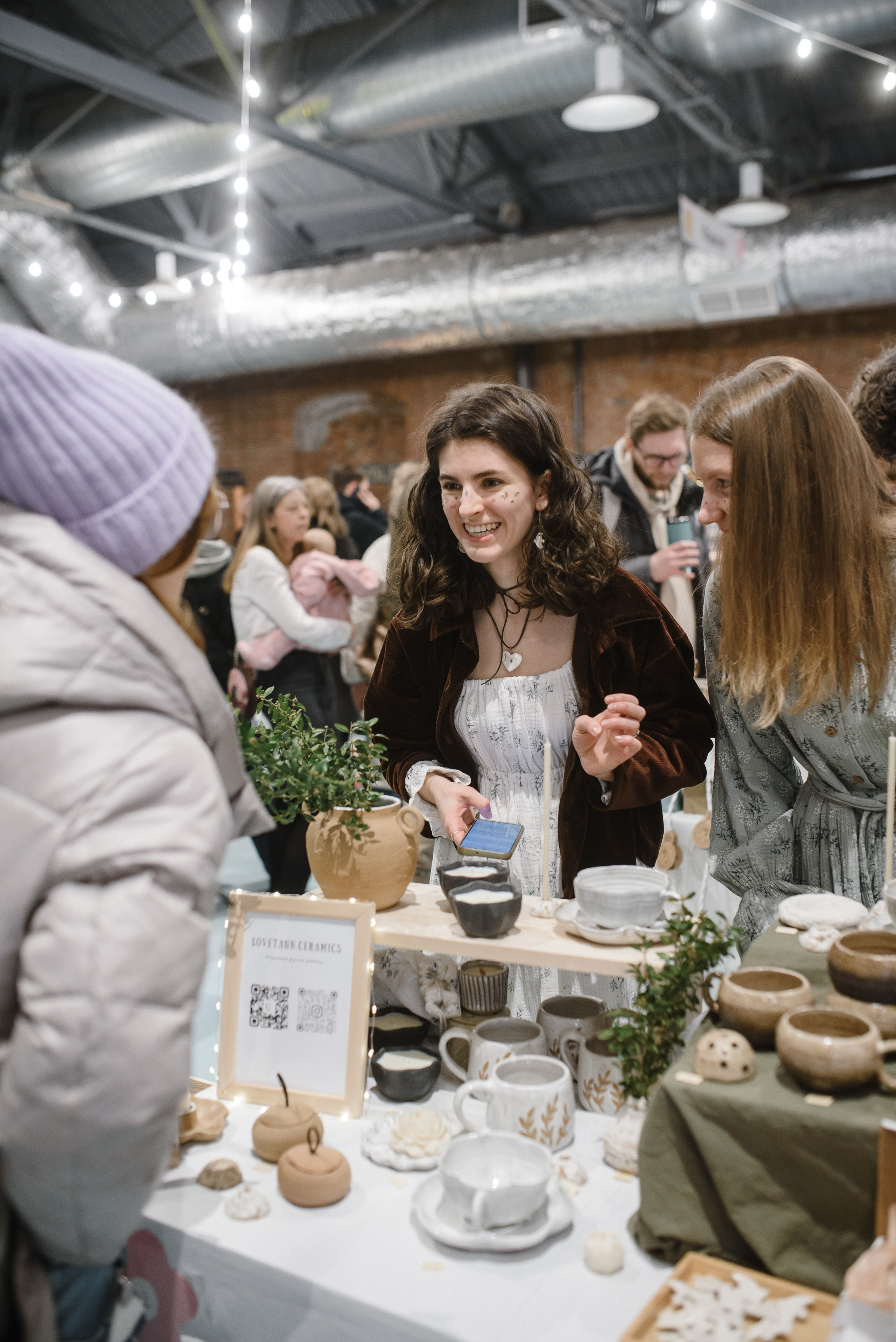 «Ceramania 2024» в Севкабеле. Фотограф Денис Неместо, портрет, репортаж