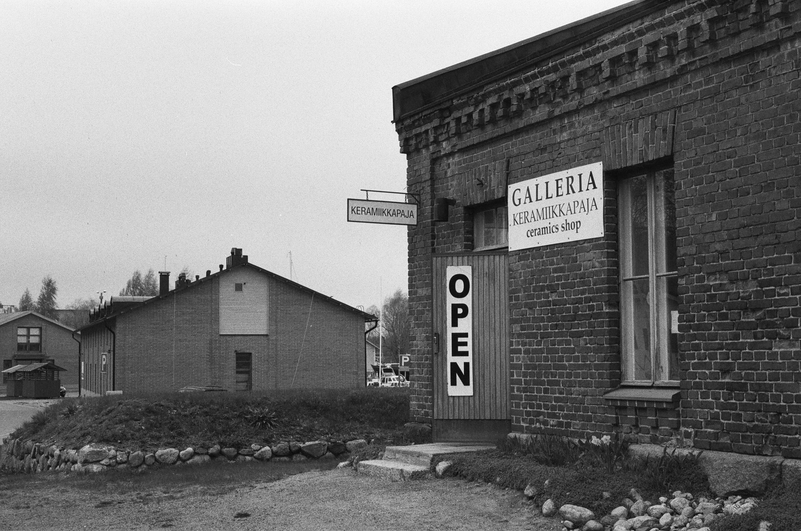 Bang bang. Polina Soyref, portrait photographer