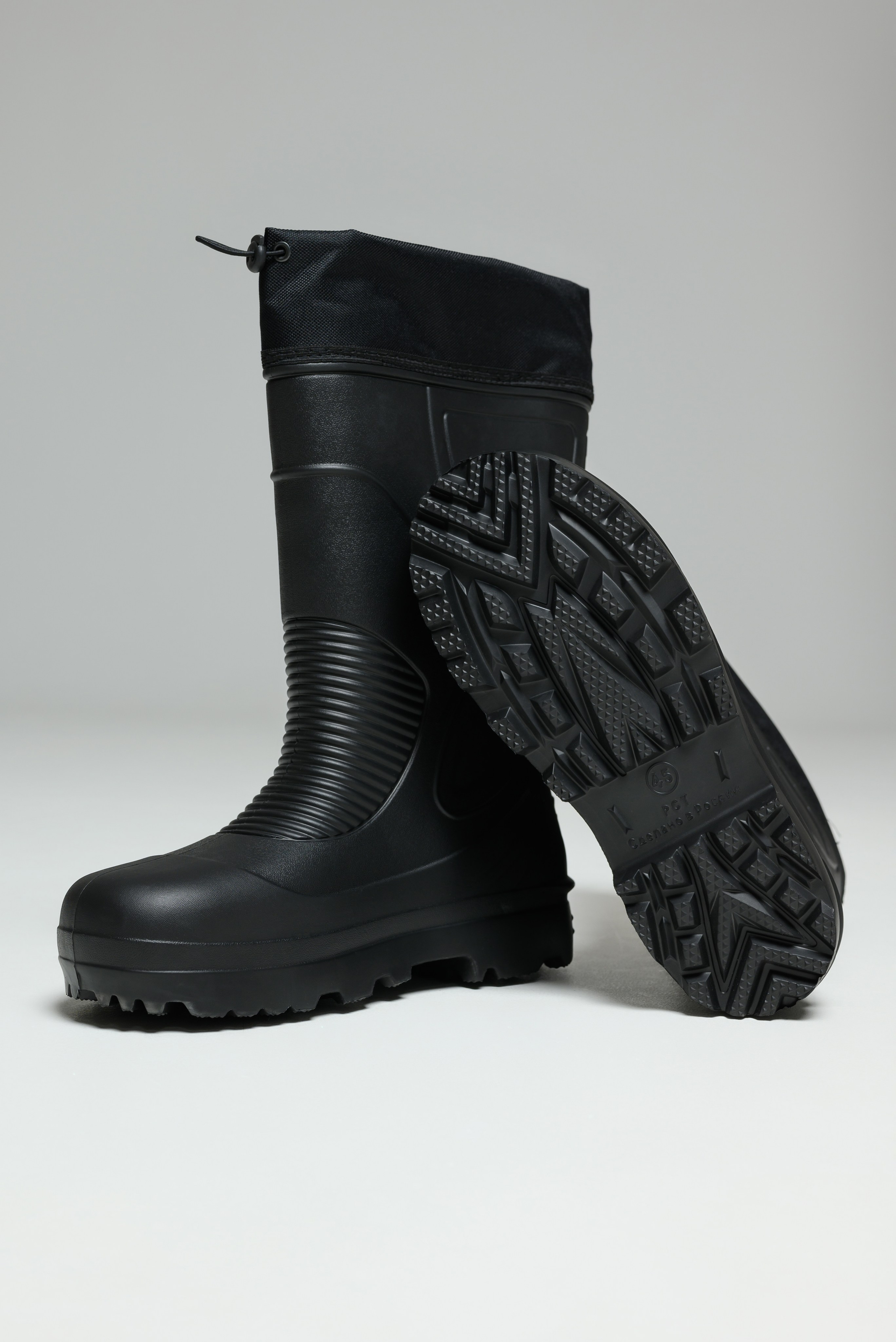 Резиновые сапоги. Предметный фотограф, фото для маркетплейсов Пятигорск, КМВ