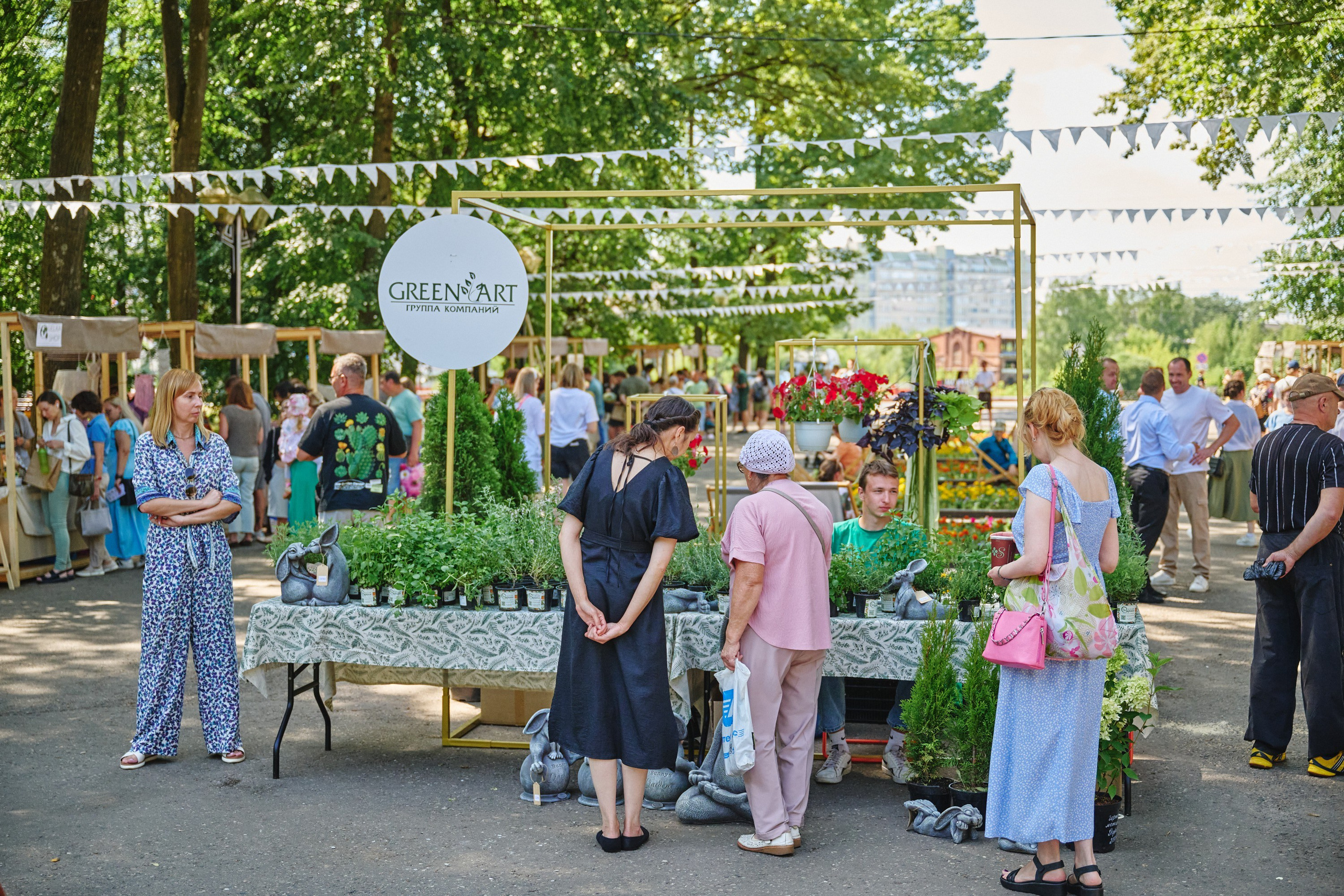 Ива фест 2025. Фотограф в Иваново: Каталожная съемка одежды и постельного белья, Wildberries
