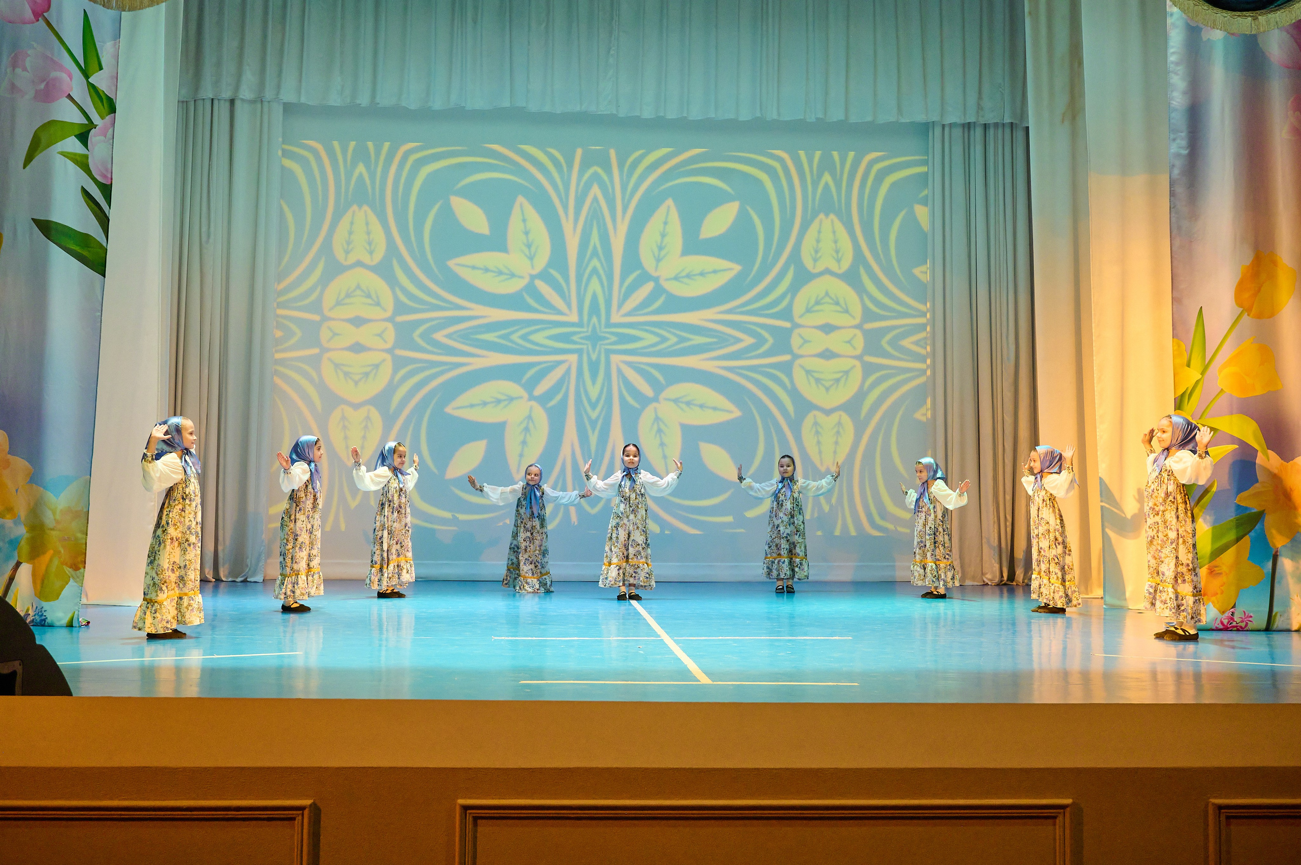 8 марта Марьина роща. Жизнь курорта Кабардинка в фотографиях