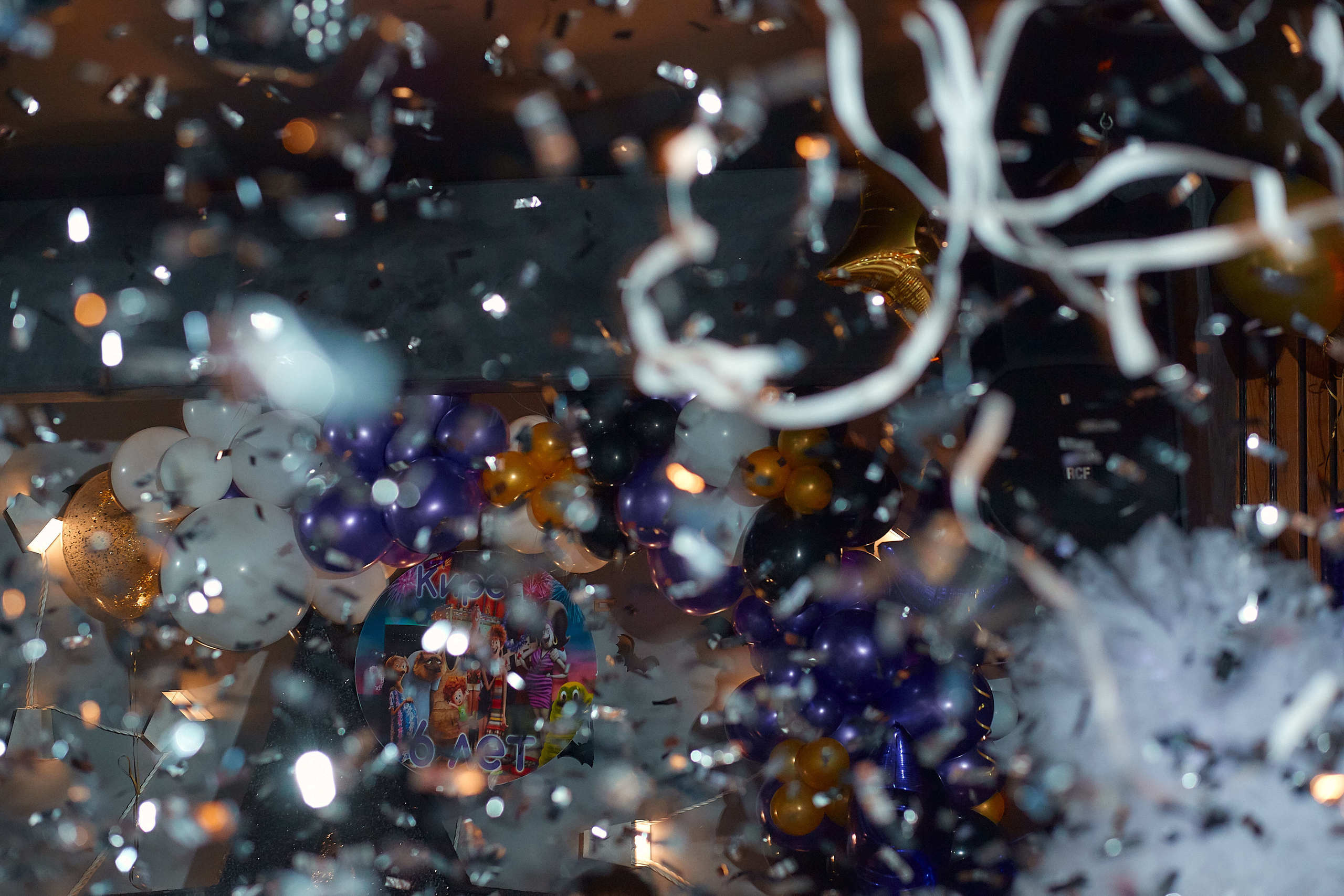 День Рождения Киры в стиле семейки Адамс. Фотограф Валерий Савиовский