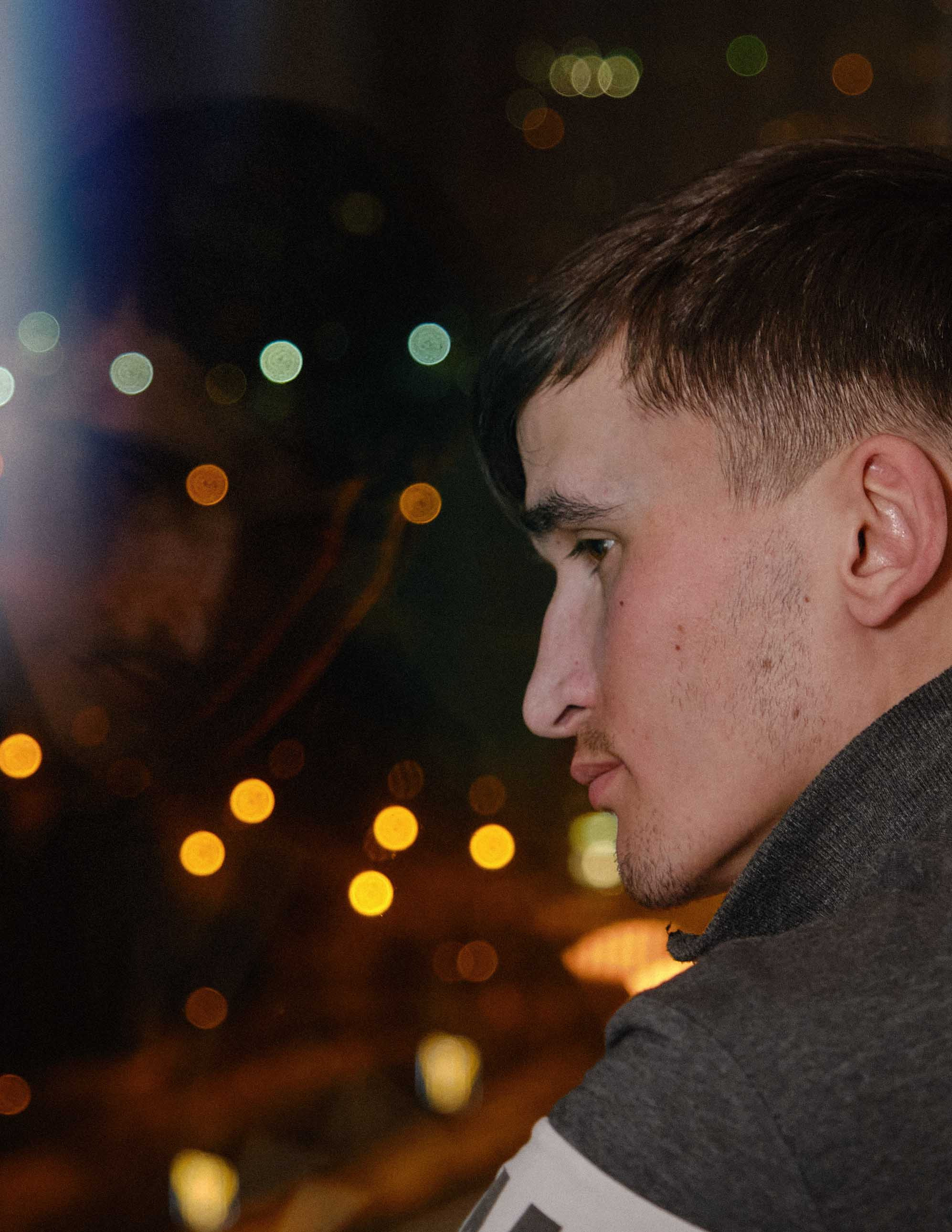 Мужская фотосессия дома