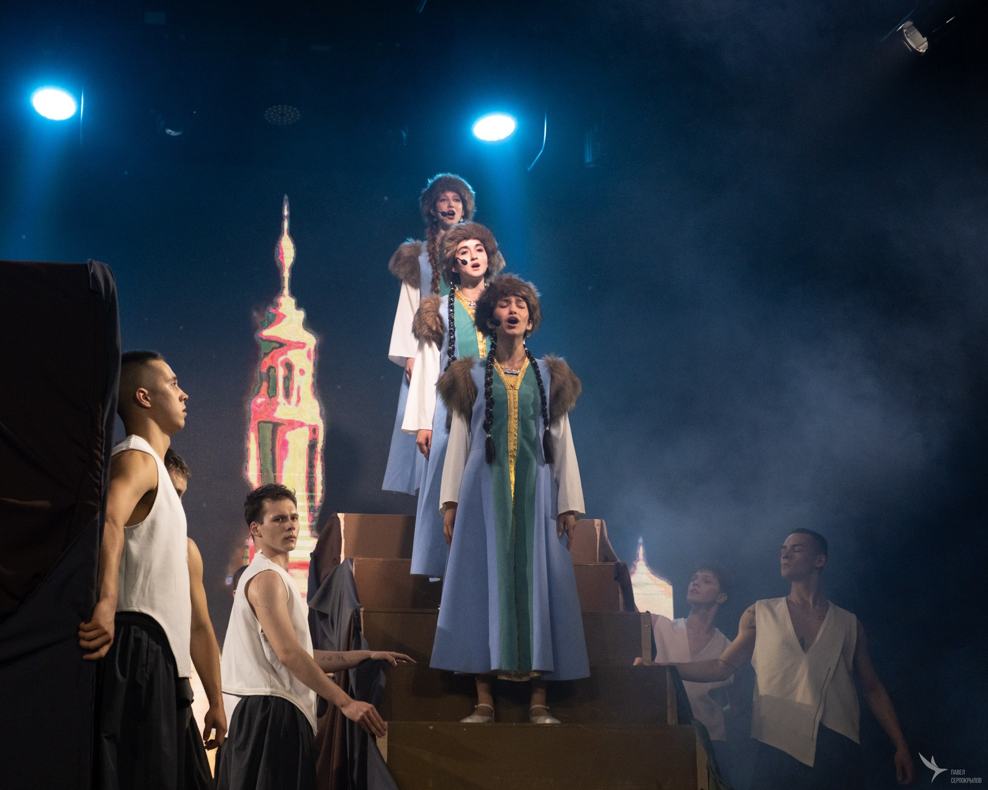 Пластический спектакль команды СЕВЕР «Голос ветра. Молчание мрамора». Репортажный фотограф в Казани Павел Серпокрылов