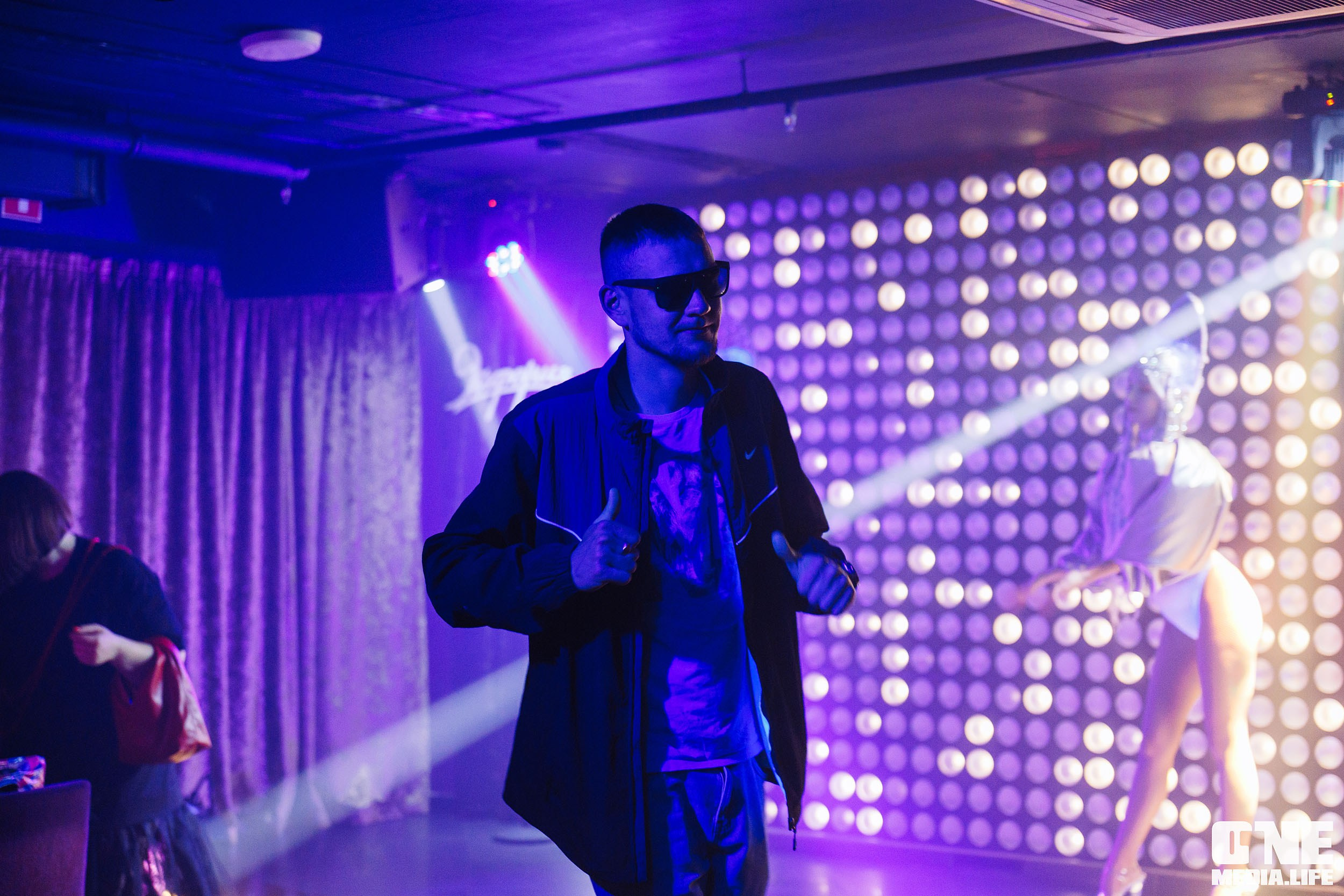 Фоторепортаж из караоке-клуба Эйфория. One Media Life: фоторепортажи, фотоотчеты с мероприятий и заведений