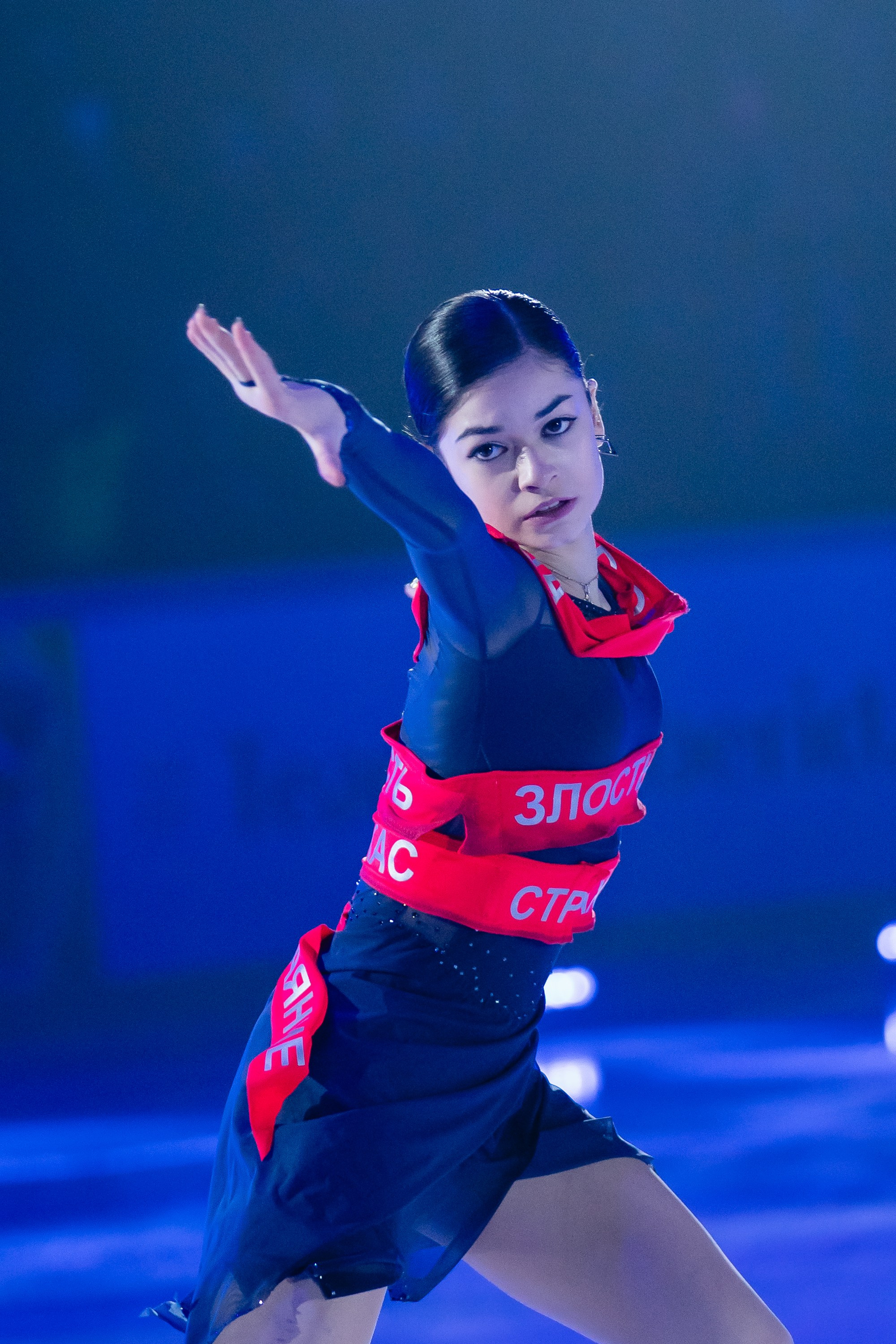 Шоу «Чемпионы на льду» в Новосибирске. Воробьева Ксения — Спортивный и танцевальный фотограф Новосибирск