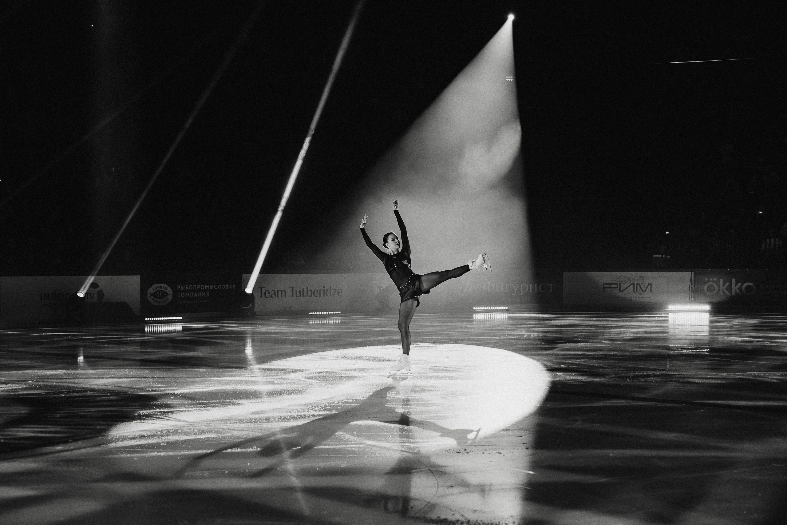 Шоу Этери Тутберидзе в Новосибирске. Воробьева Ксения — Спортивный и танцевальный фотограф Новосибирск