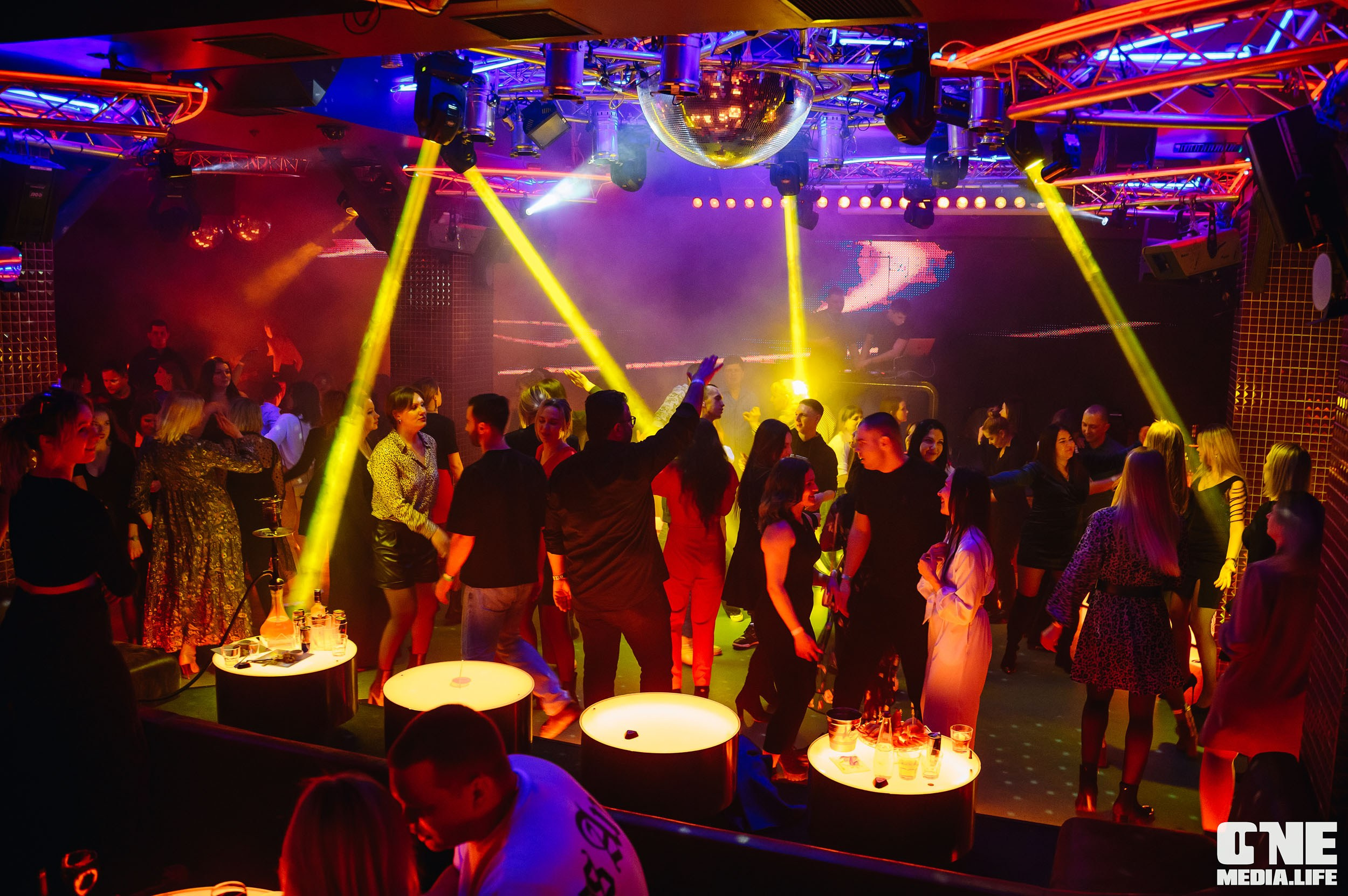 Фотоотчет из РК Планета. One Media Life: фоторепортажи, фотоотчеты с мероприятий и заведений