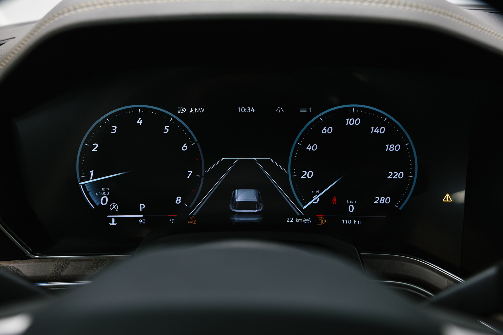 Volkswagen Touareg R-Line 2.0 TSI AT (265 л. с.). Автосалон «Х-Авто»