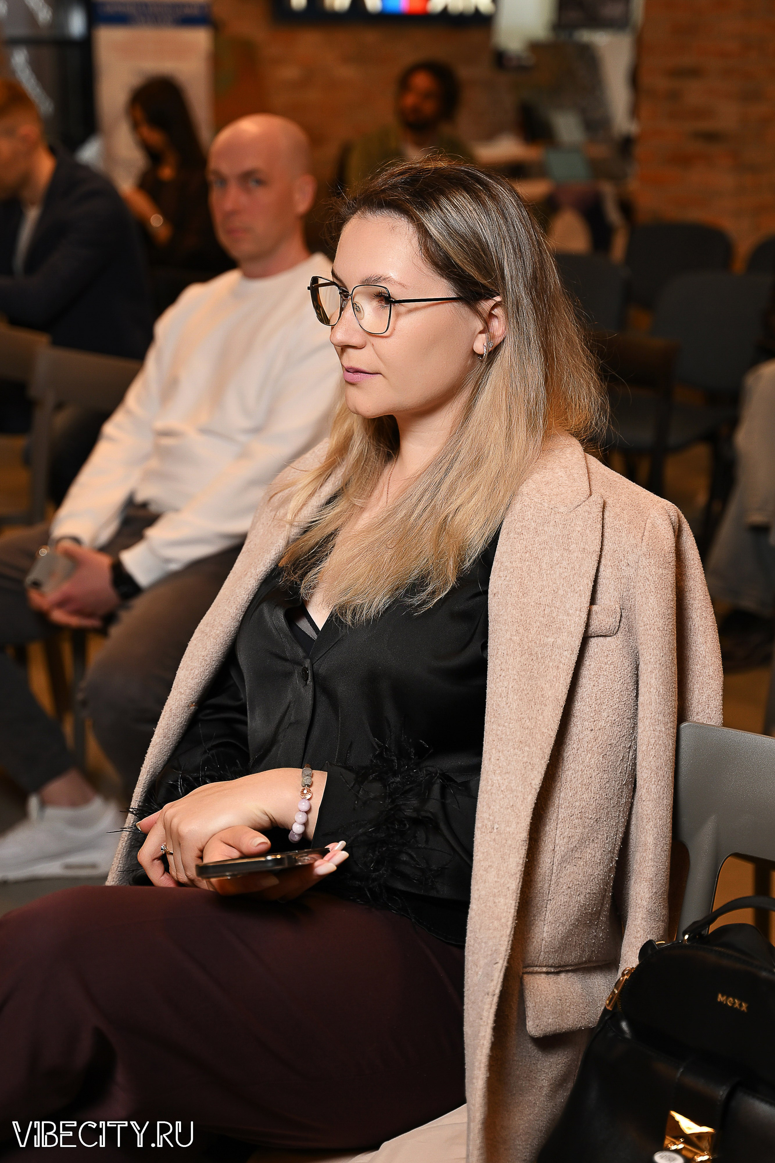 ДИЗАЙН-ФЕСТ КОНФЕРЕНЦИЯ. VIBECITY.RU Вайб Сити Ру Фоторепортажи Фотоотчеты Калининград