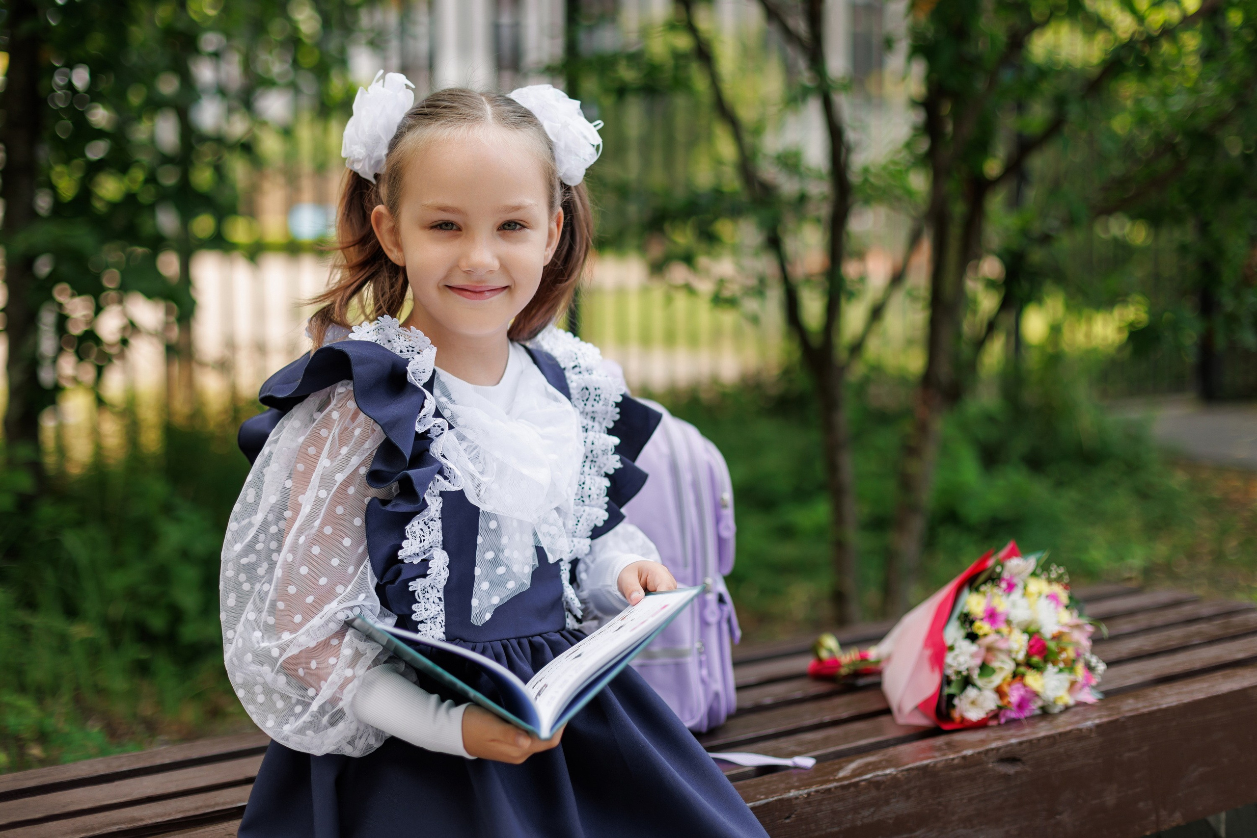 KidsFoto.ru школьные выпускные альбомы в Москве и Подмосковье