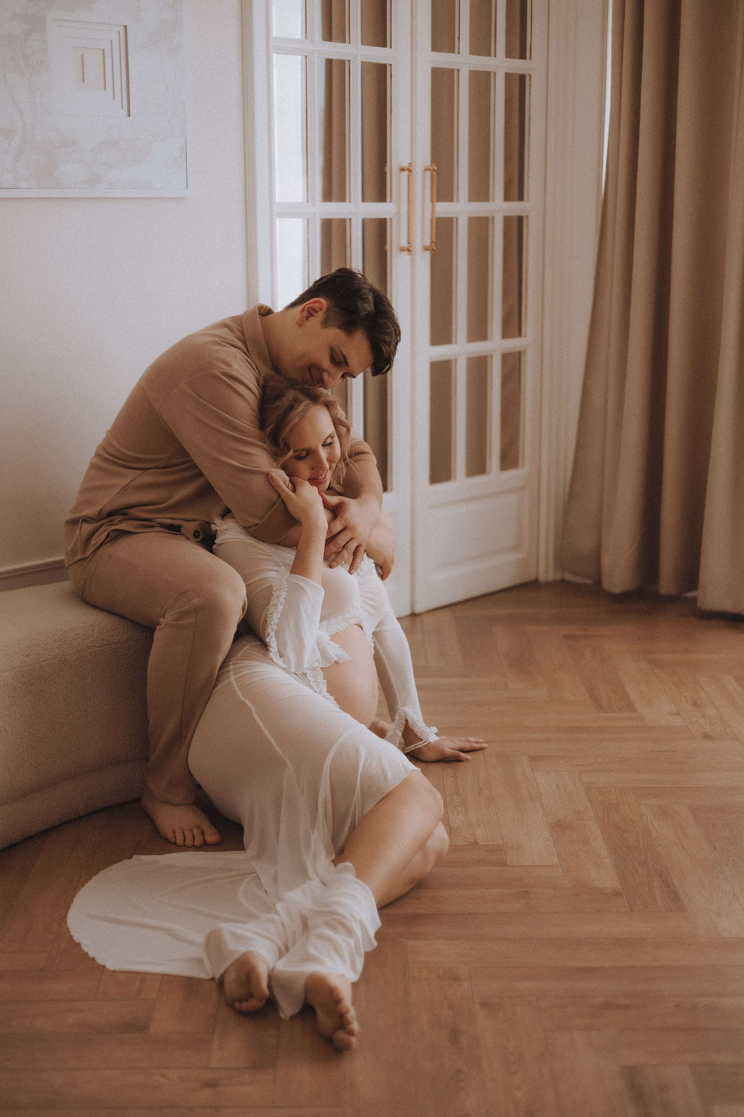 Фотосессия беременных в Москве в студиии