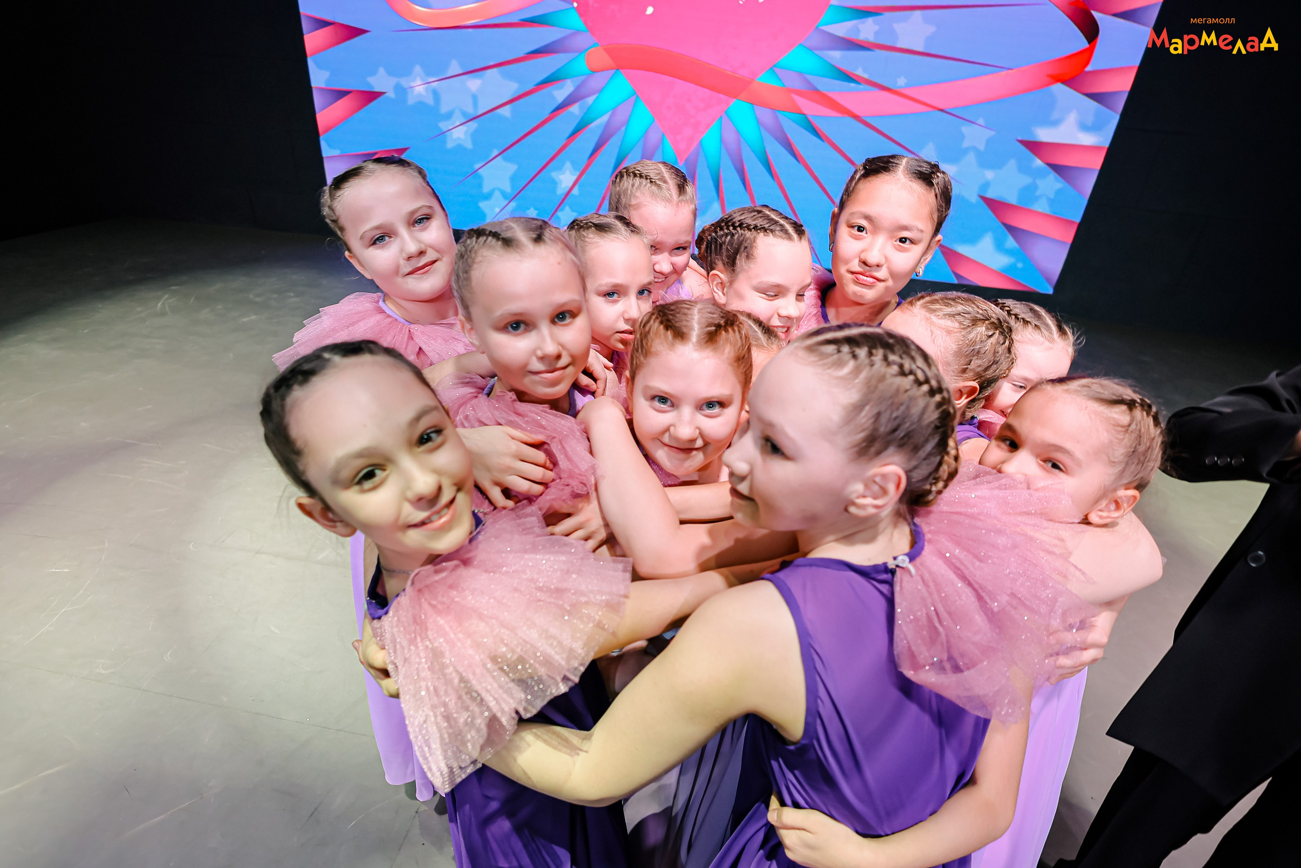 14.02 Любовь без границ в Мегамолл Мармелад. Команда специалистов в мире фотографии и видео. Детский фотограф, семейный фотограф